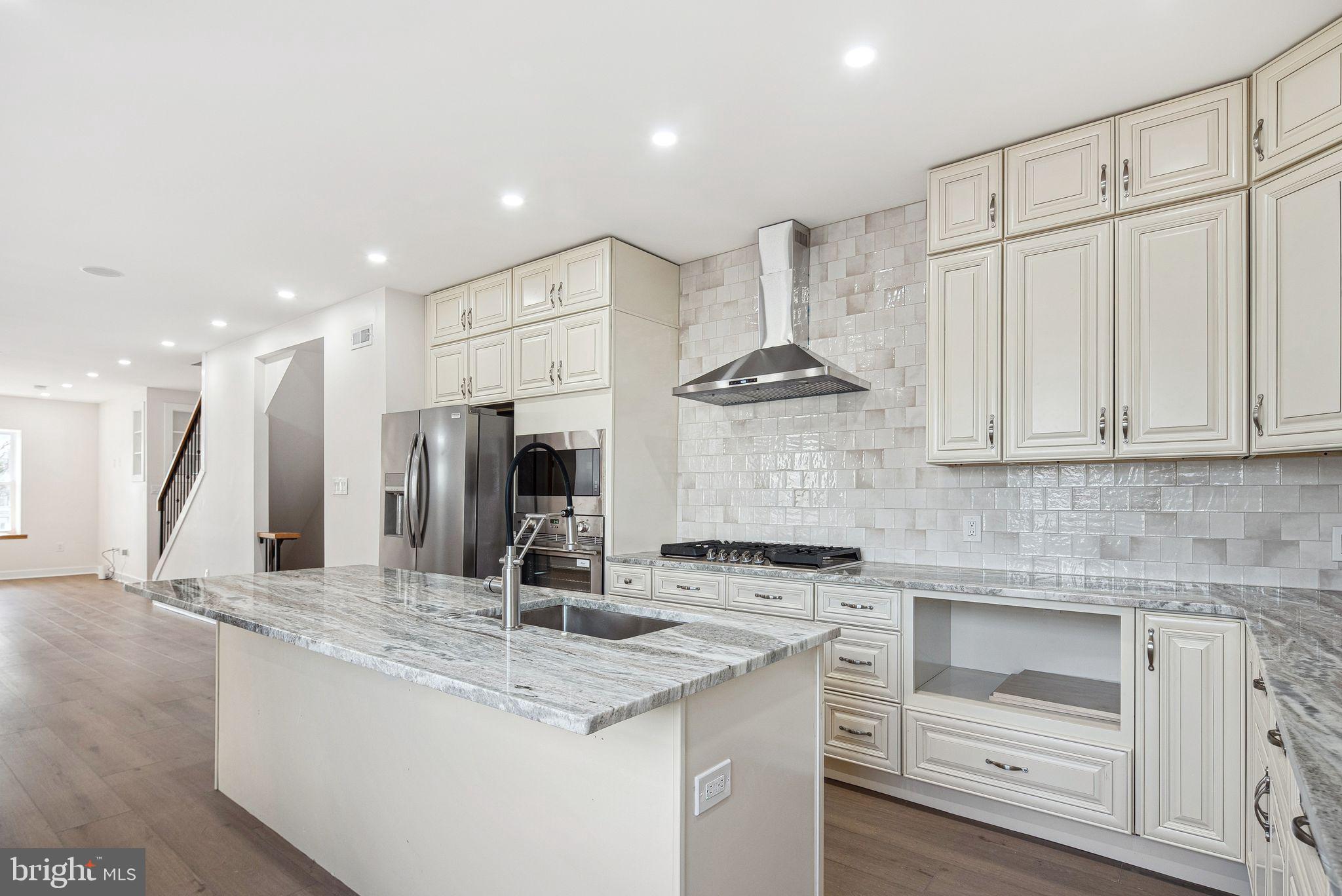 GERMANTOWN - Residential