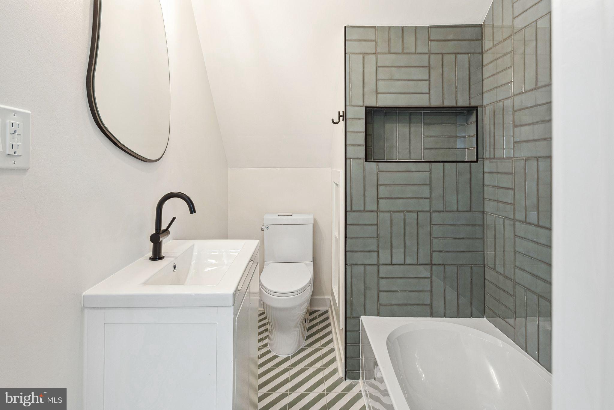 GERMANTOWN - Residential