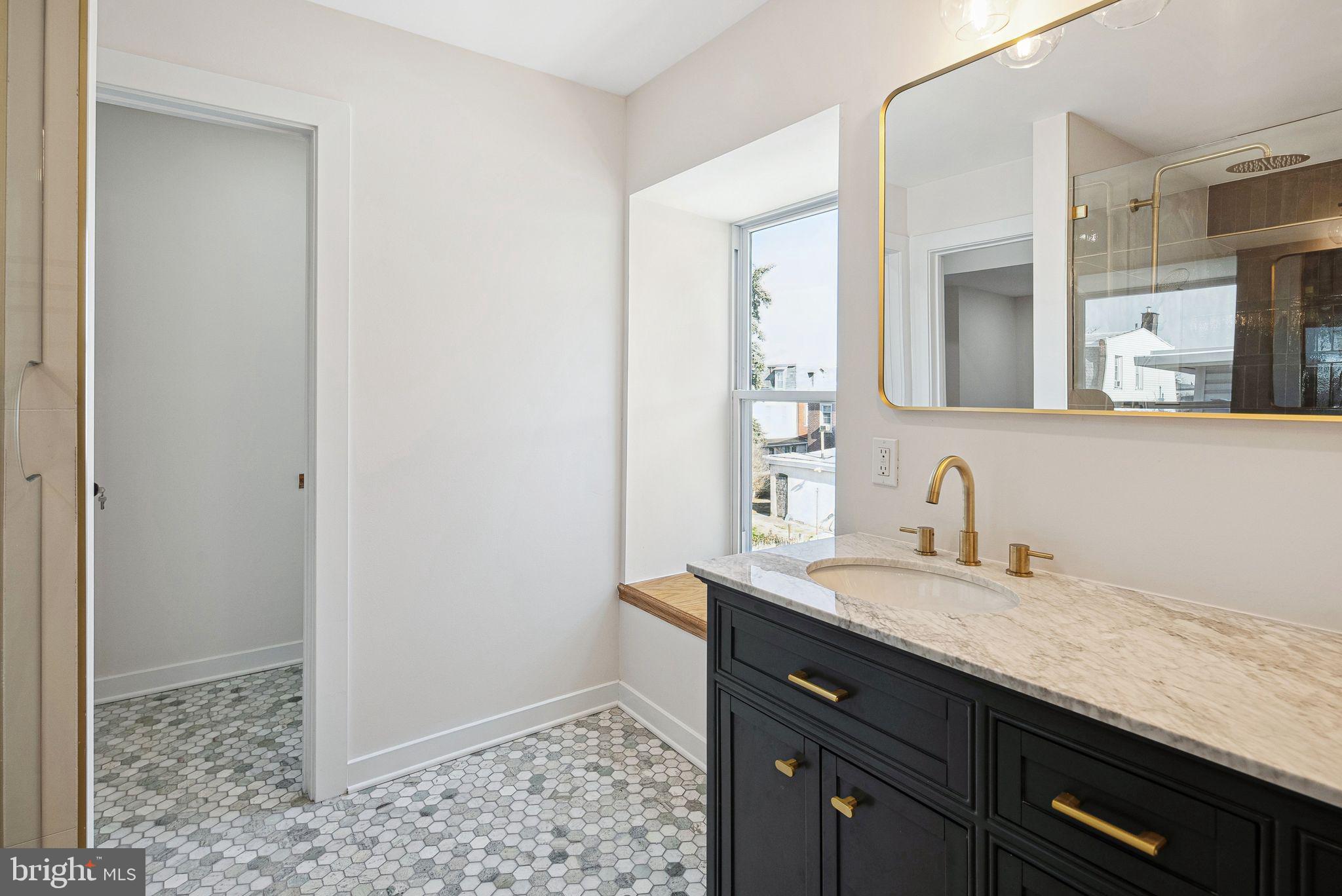 GERMANTOWN - Residential