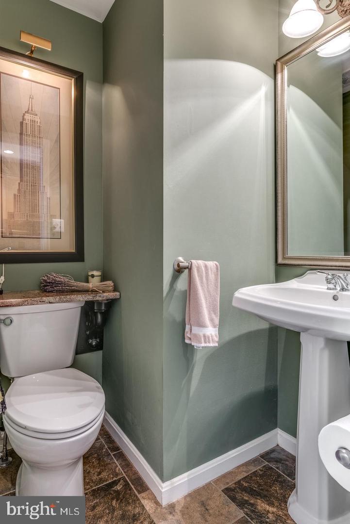 FLYNN'S CROSSING - Residential Lease