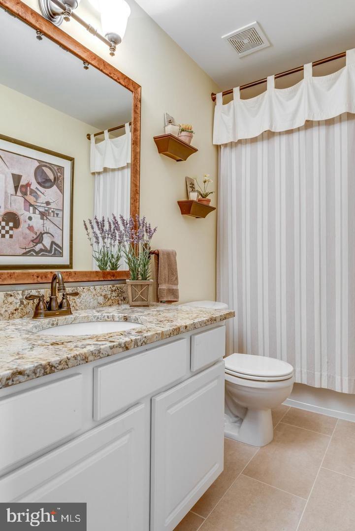 FLYNN'S CROSSING - Residential Lease