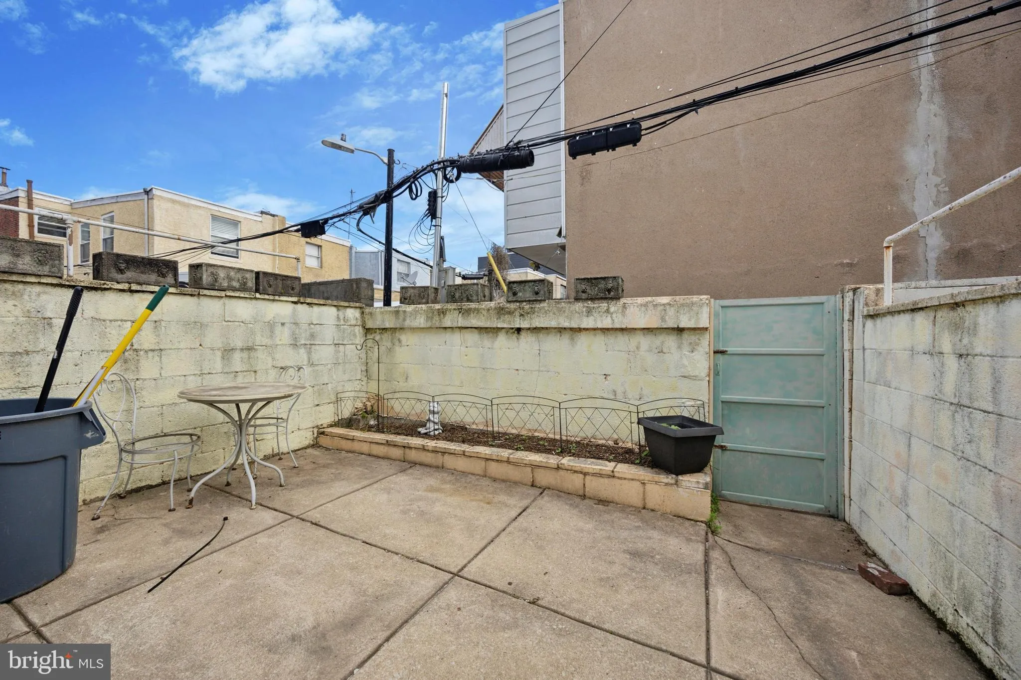 Philadelphia, Pennsylvania 19148, United States, 4 Bedrooms Bedrooms, ,2 BathroomsBathrooms,Residential,Active,127658