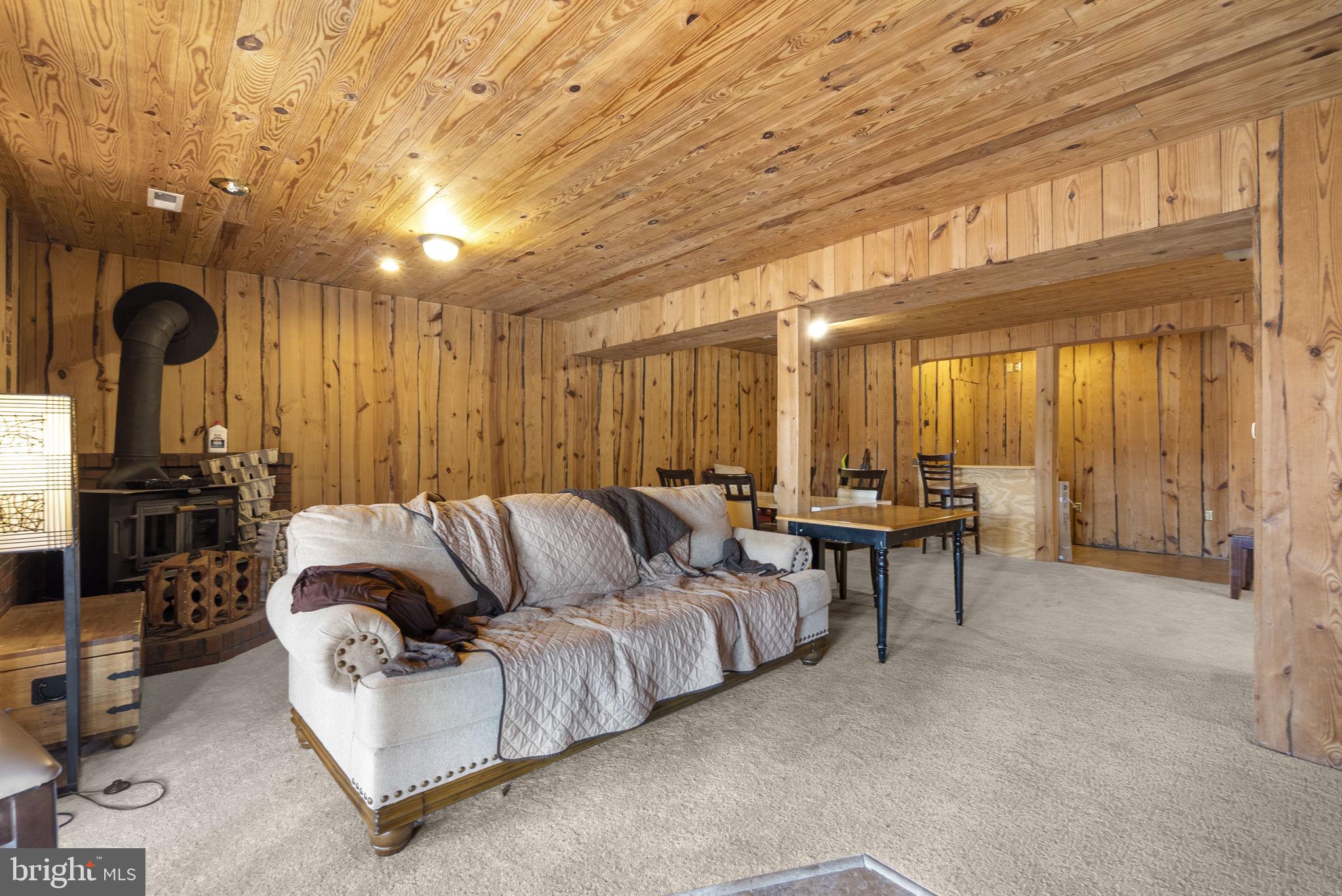 DRUM POINT - Residential