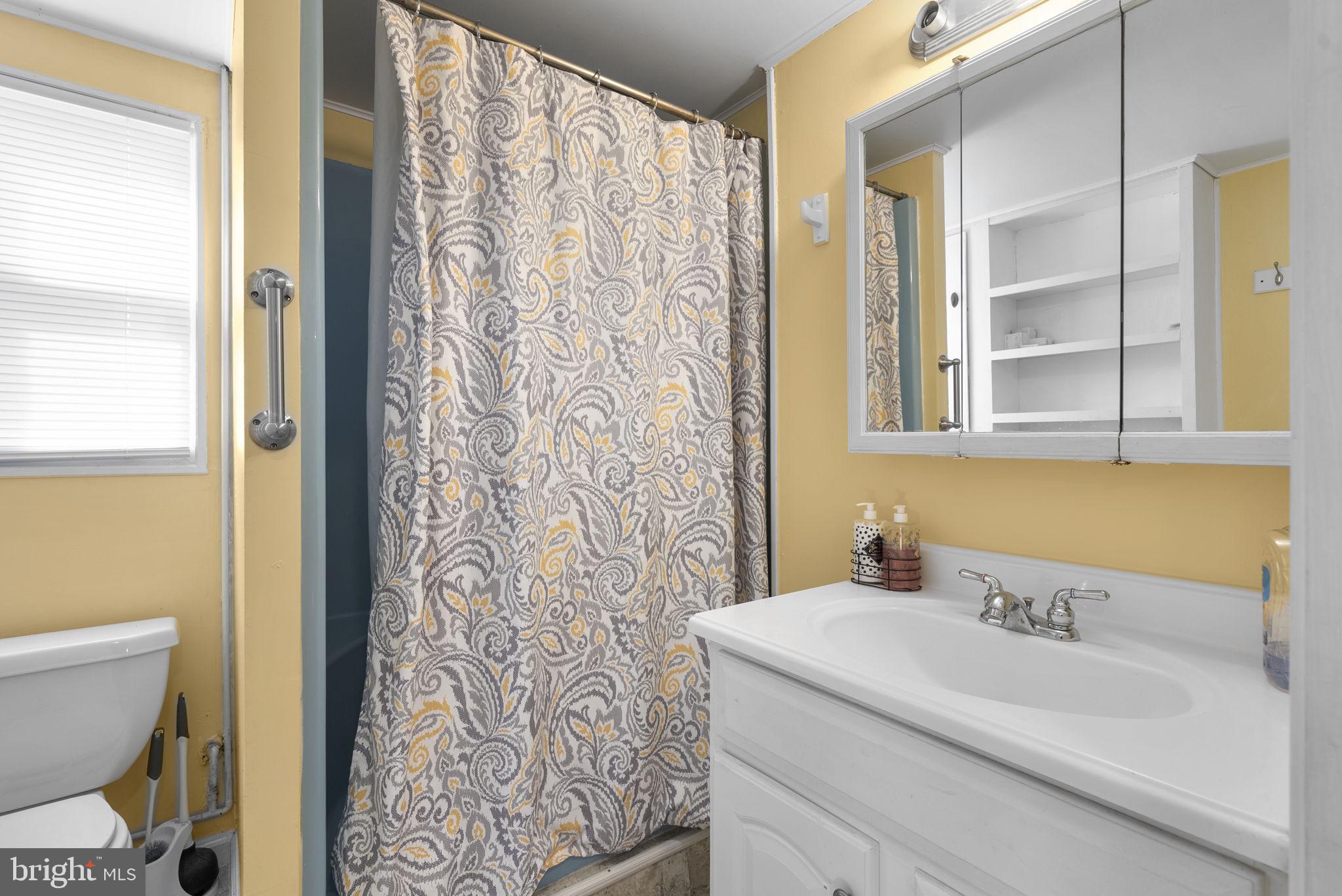 DRUM POINT - Residential