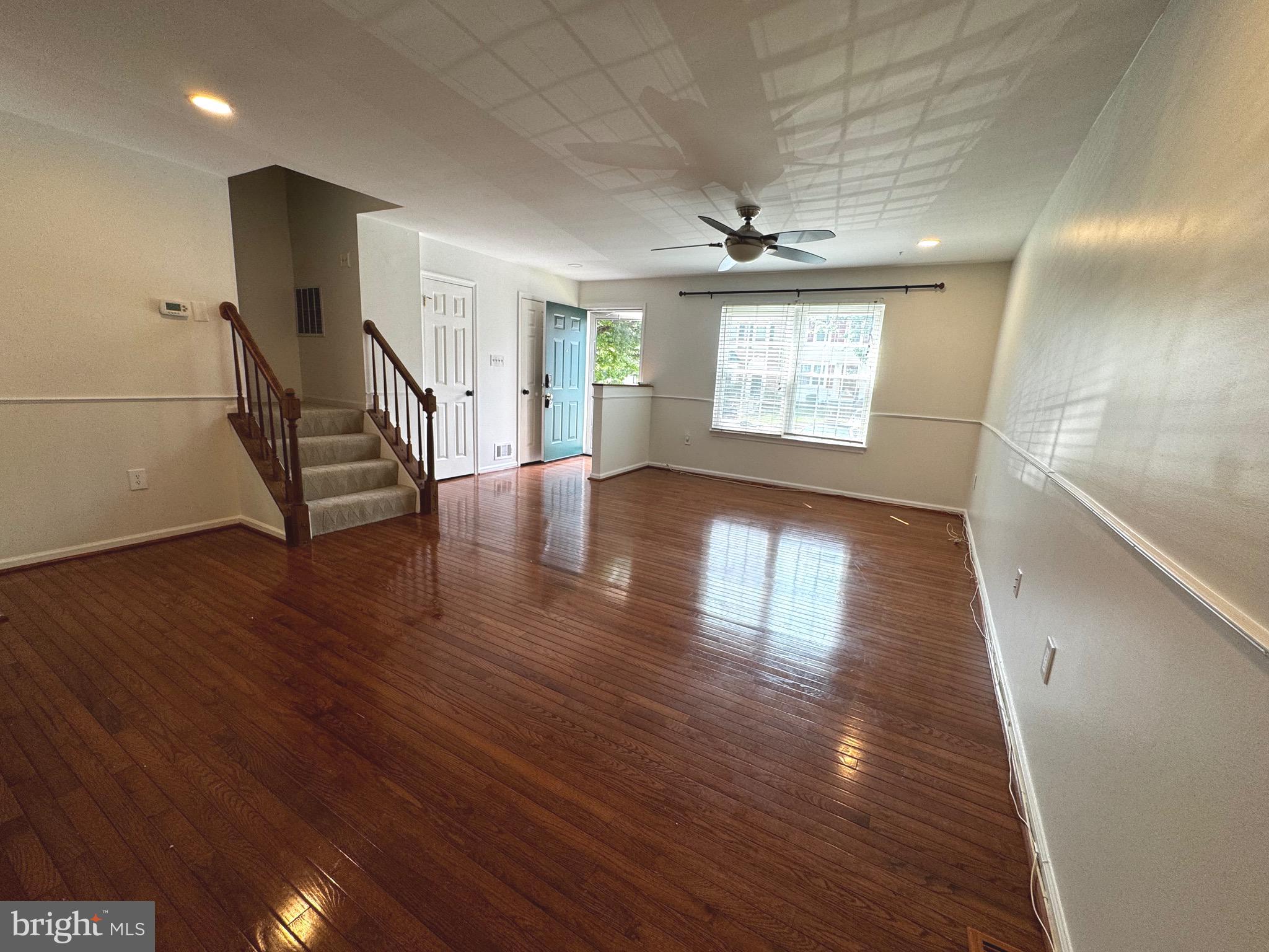 WORTHINGTON WOODS - Residential Lease