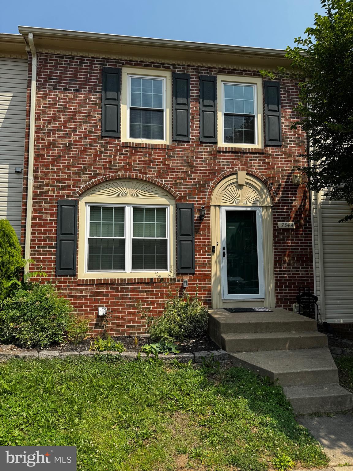 WORTHINGTON WOODS - Residential Lease