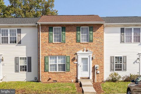 Photo of 141 Sherando Circle, STEPHENS CITY, VA 22655 (MLS # VAFV2042962)