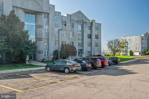 Photo of 5215 Le Parc Drive #5, WILMINGTON, DE 19809 (MLS # DENC2101968)