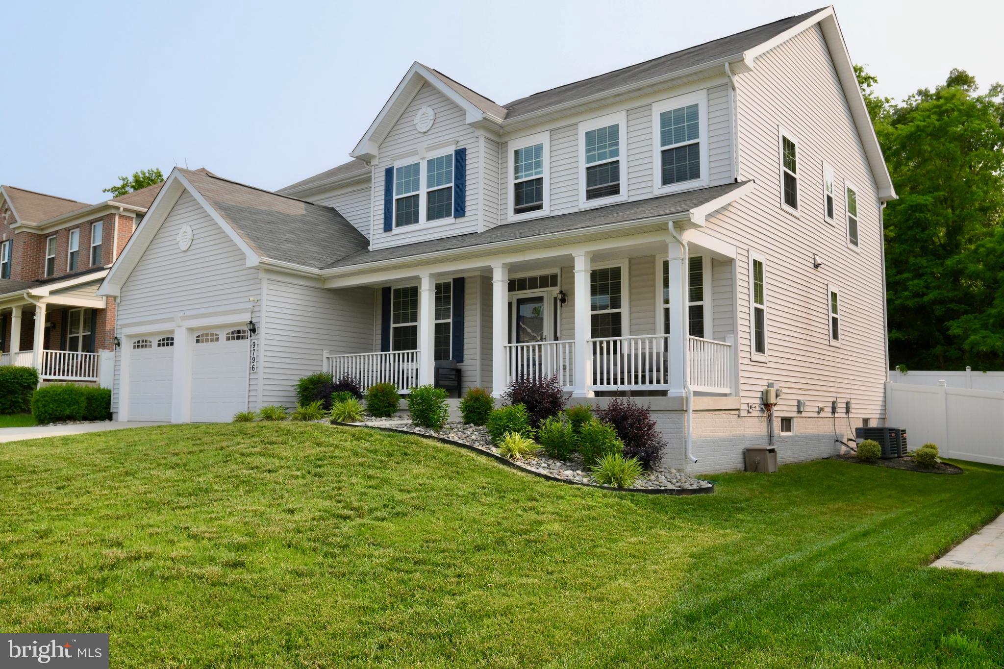 9796 LEIGHLAND COURT