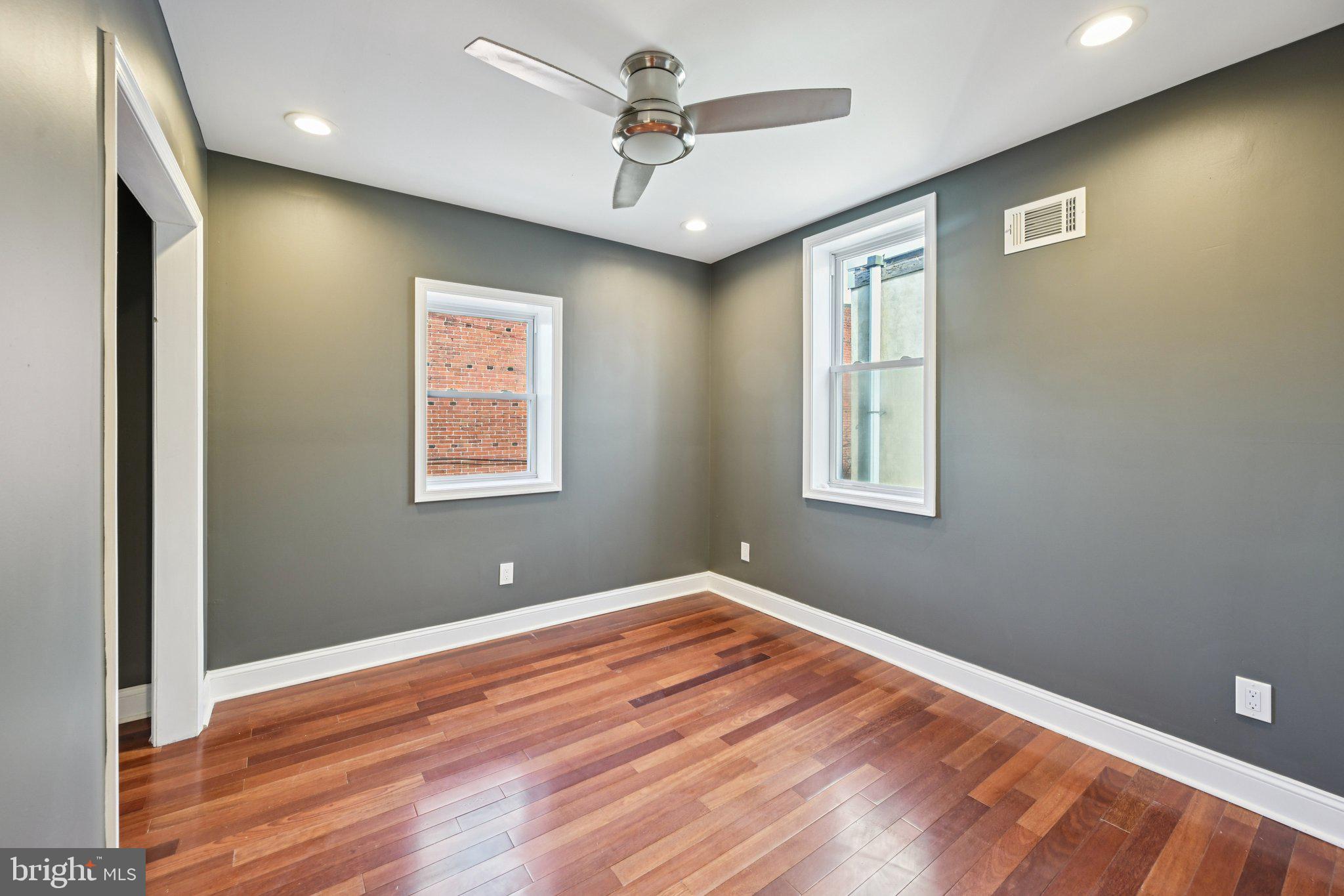 COBBS CREEK - Residential