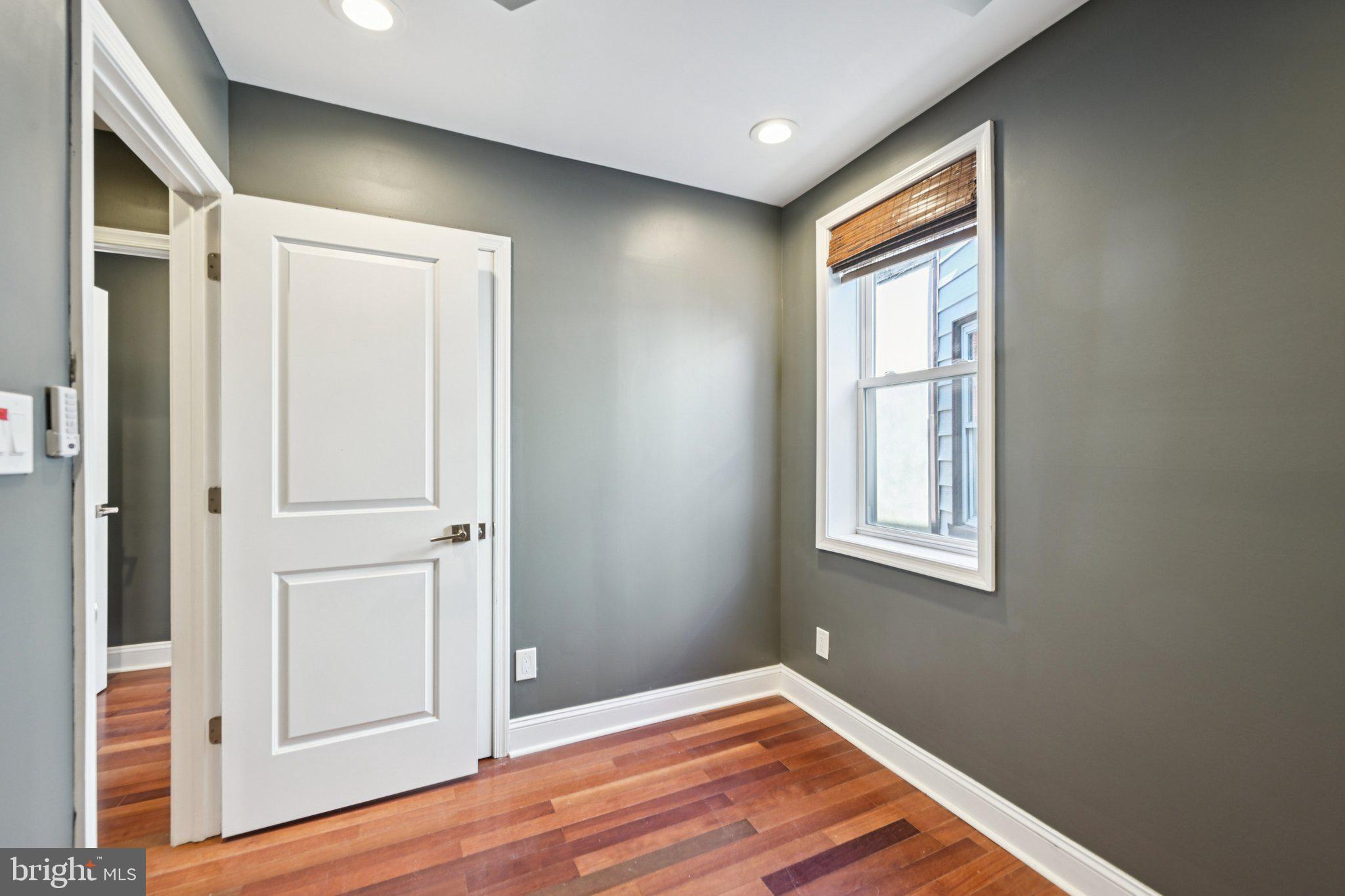 COBBS CREEK - Residential