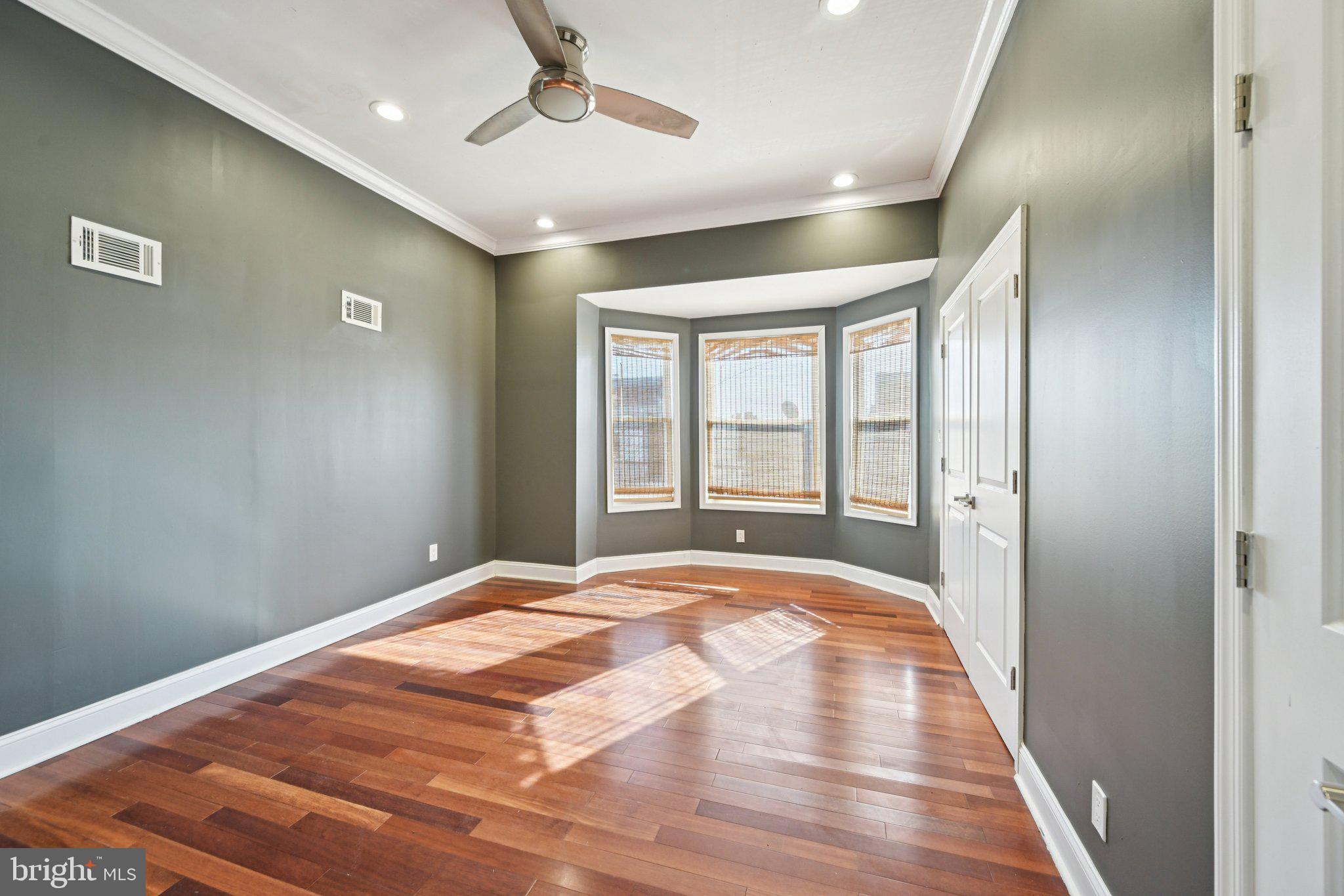 COBBS CREEK - Residential