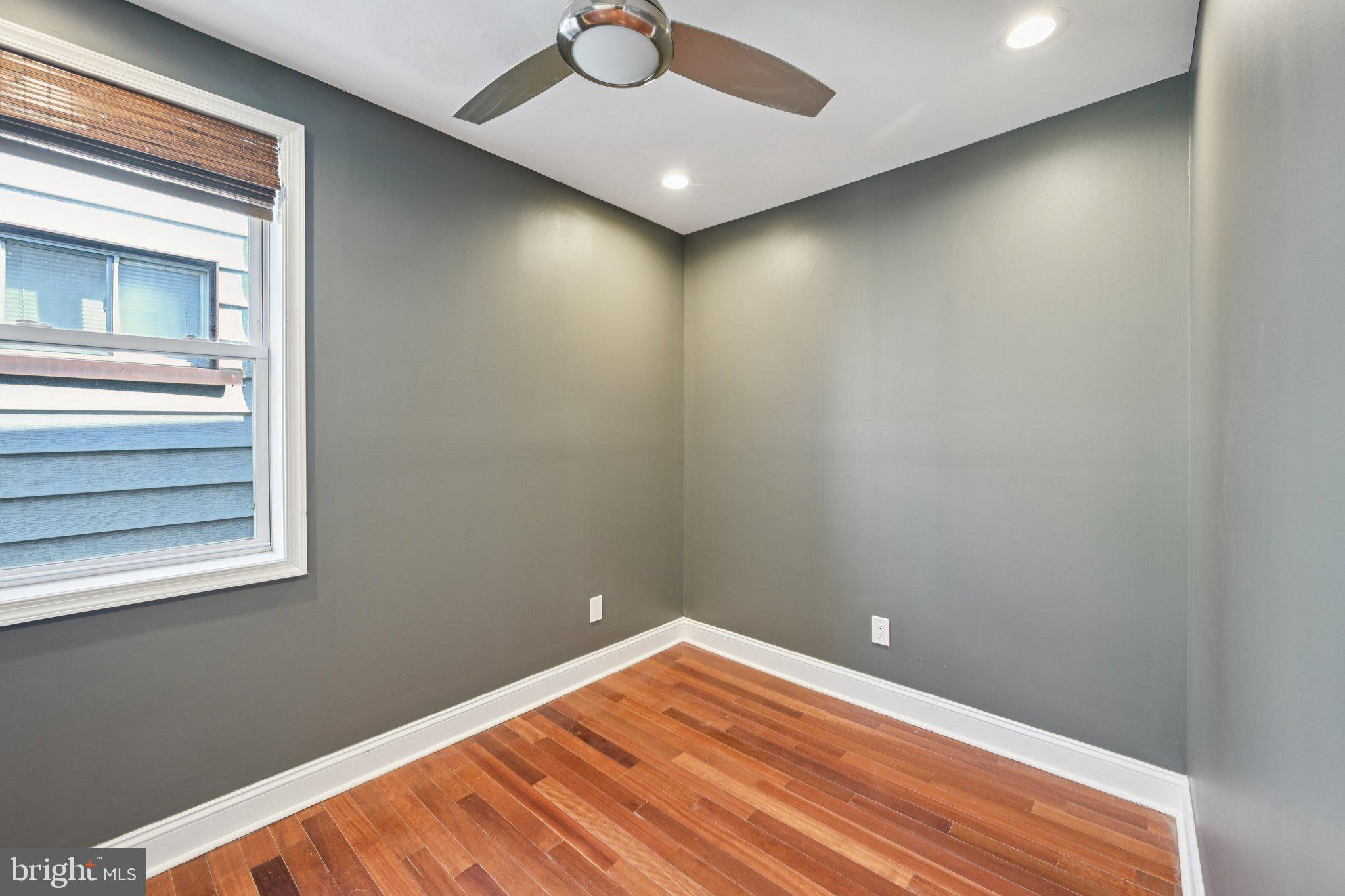 COBBS CREEK - Residential