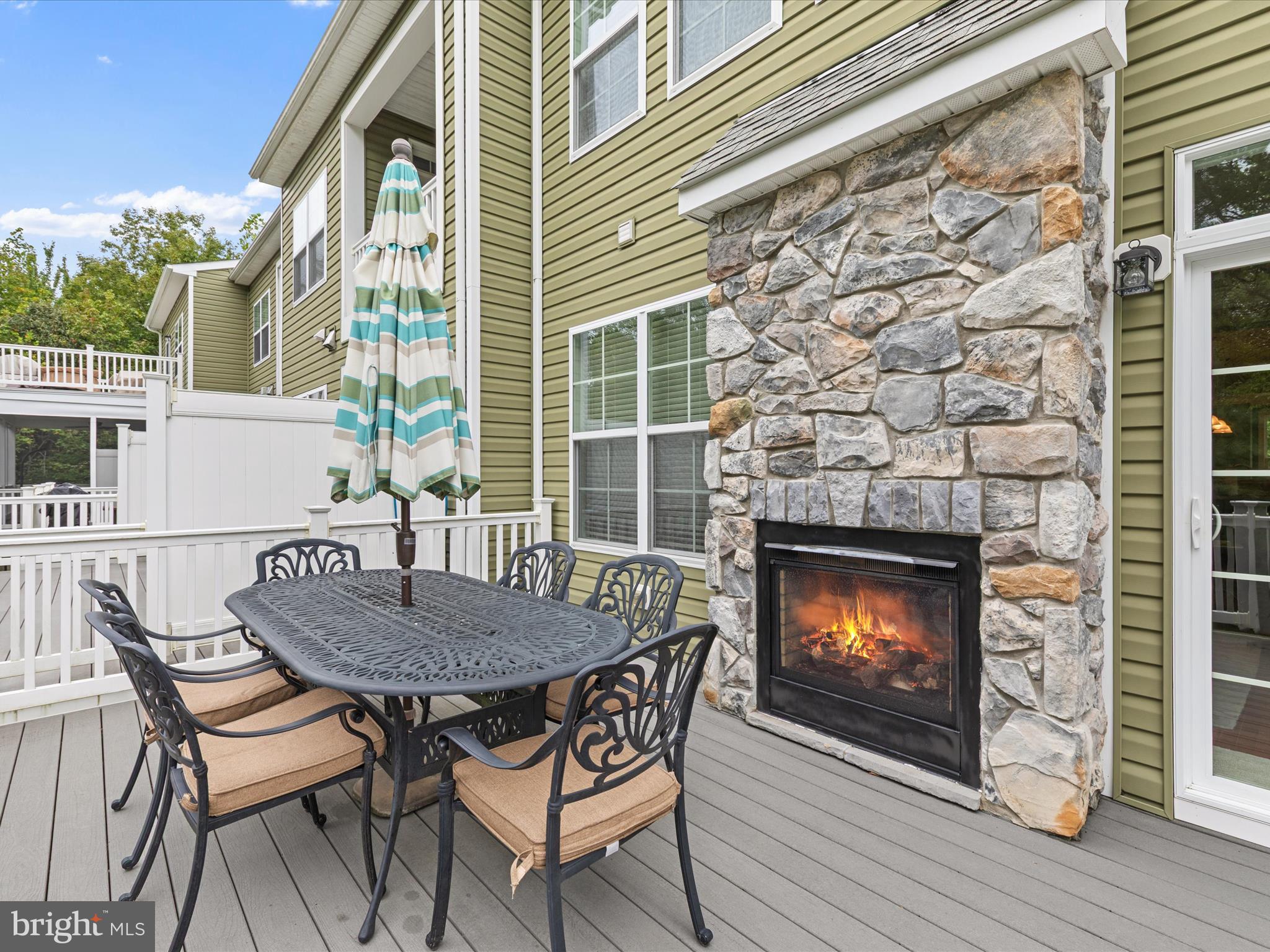 SAWGRASS AT WHITE OAK CREEK - Residential