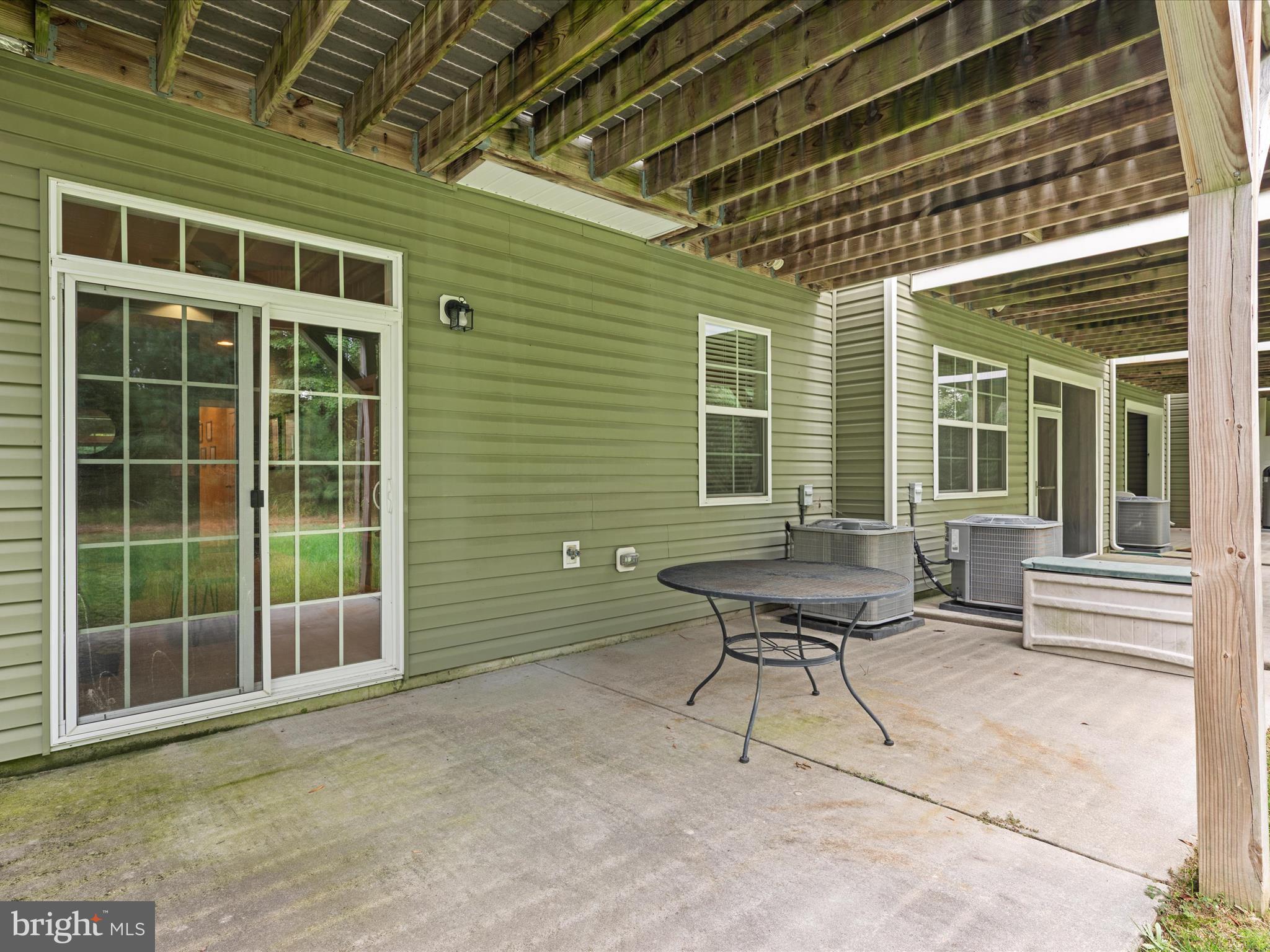 SAWGRASS AT WHITE OAK CREEK - Residential