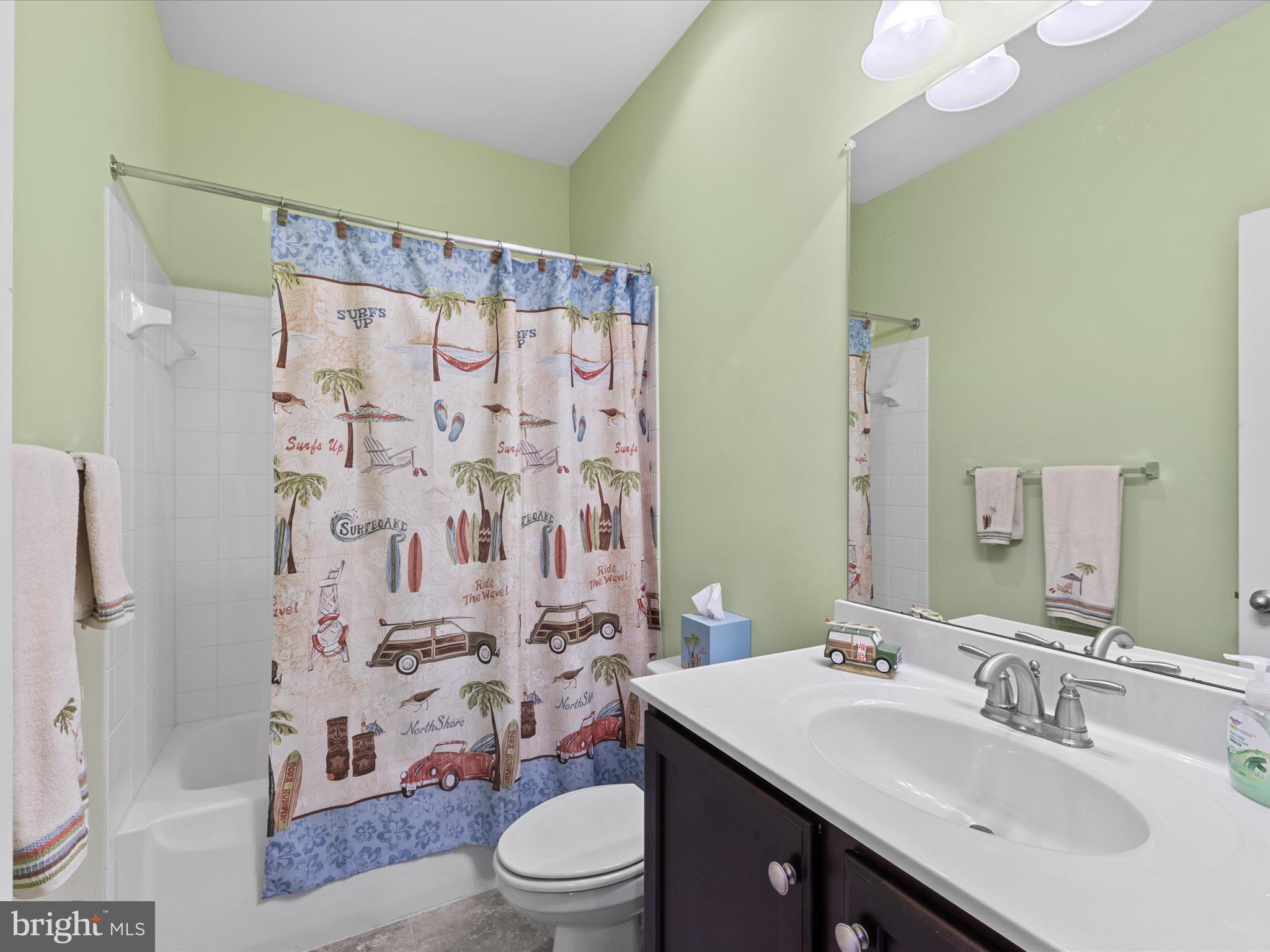 SAWGRASS AT WHITE OAK CREEK - Residential