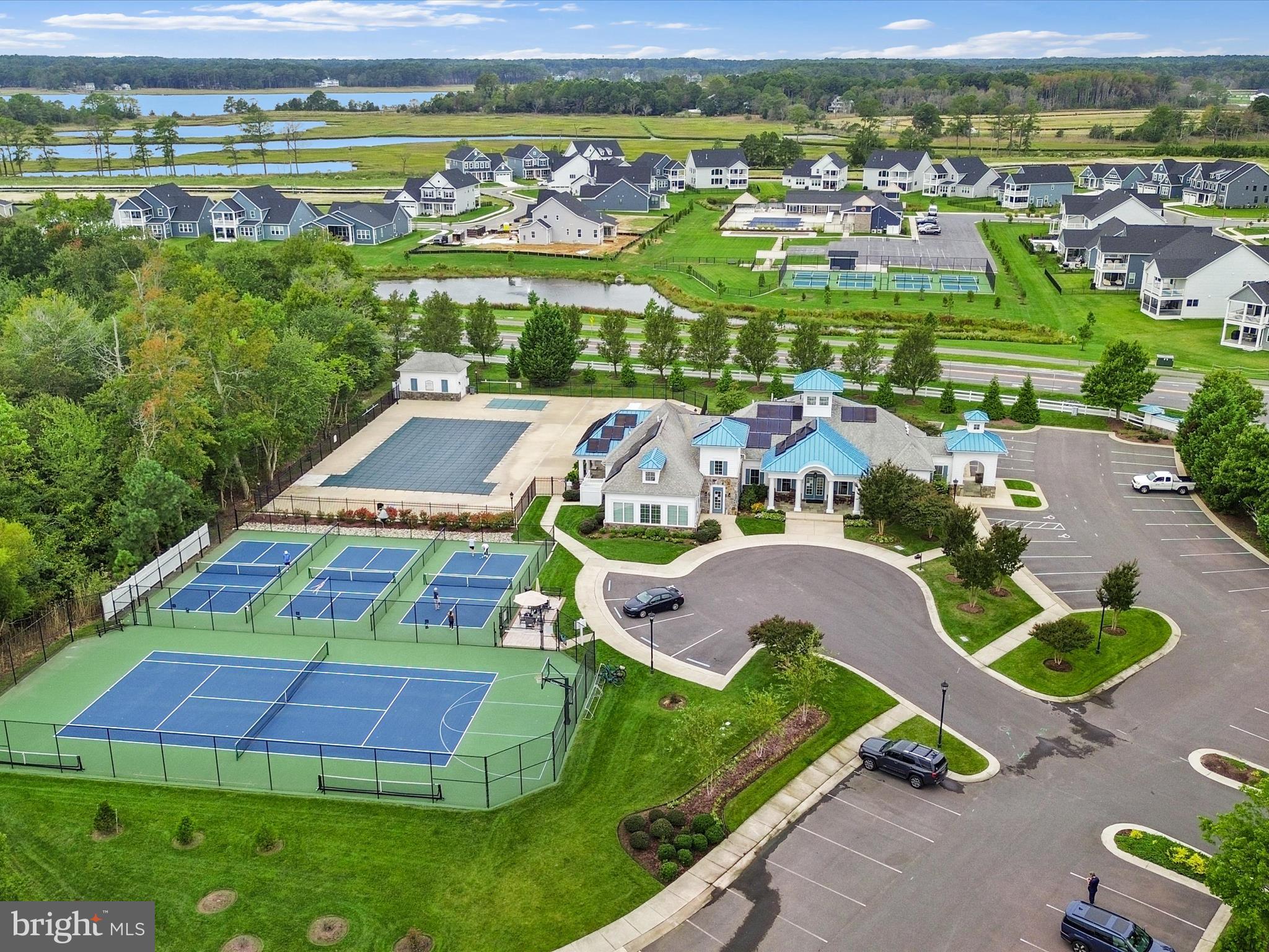 SAWGRASS AT WHITE OAK CREEK - Residential