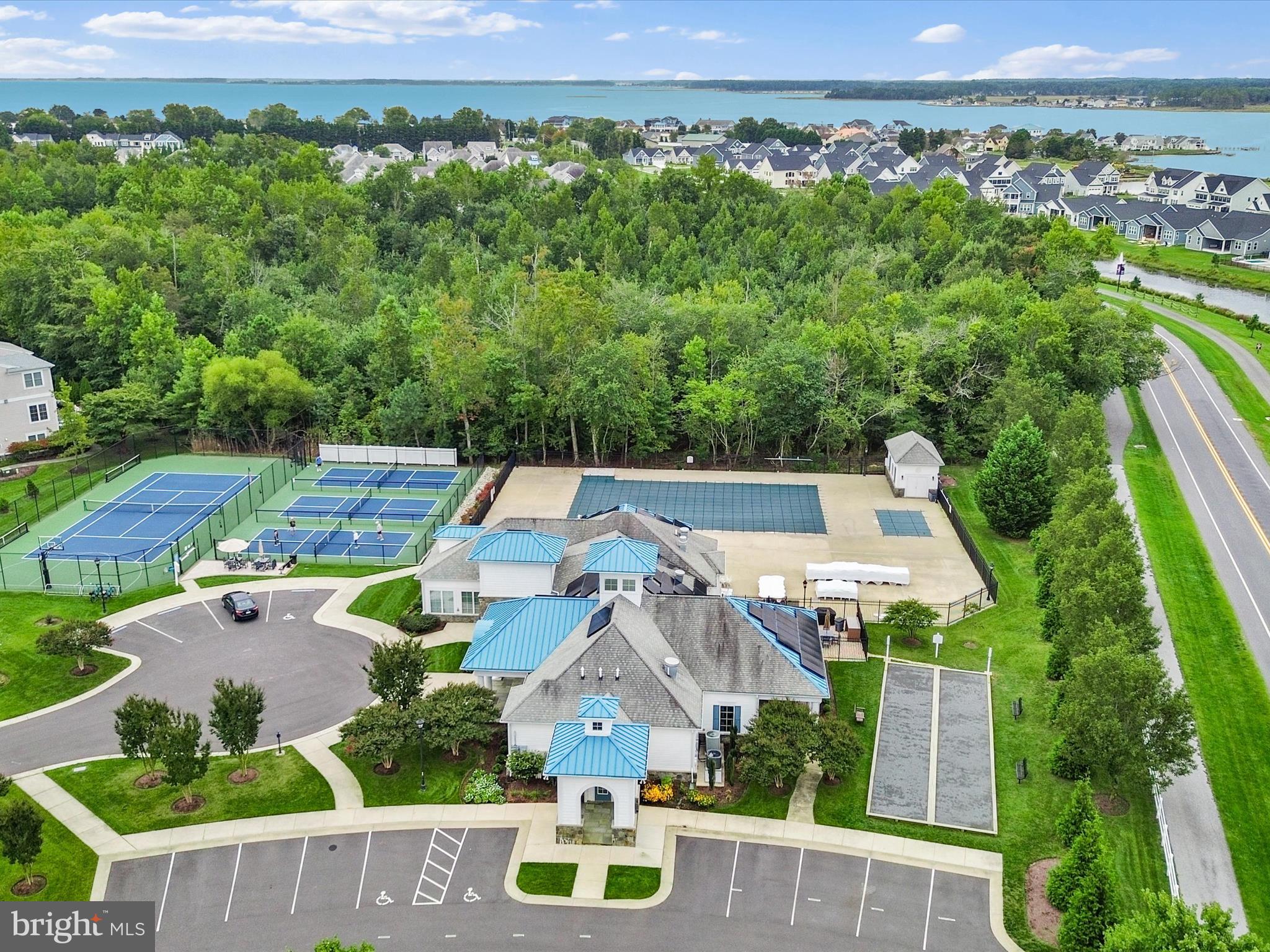 SAWGRASS AT WHITE OAK CREEK - Residential