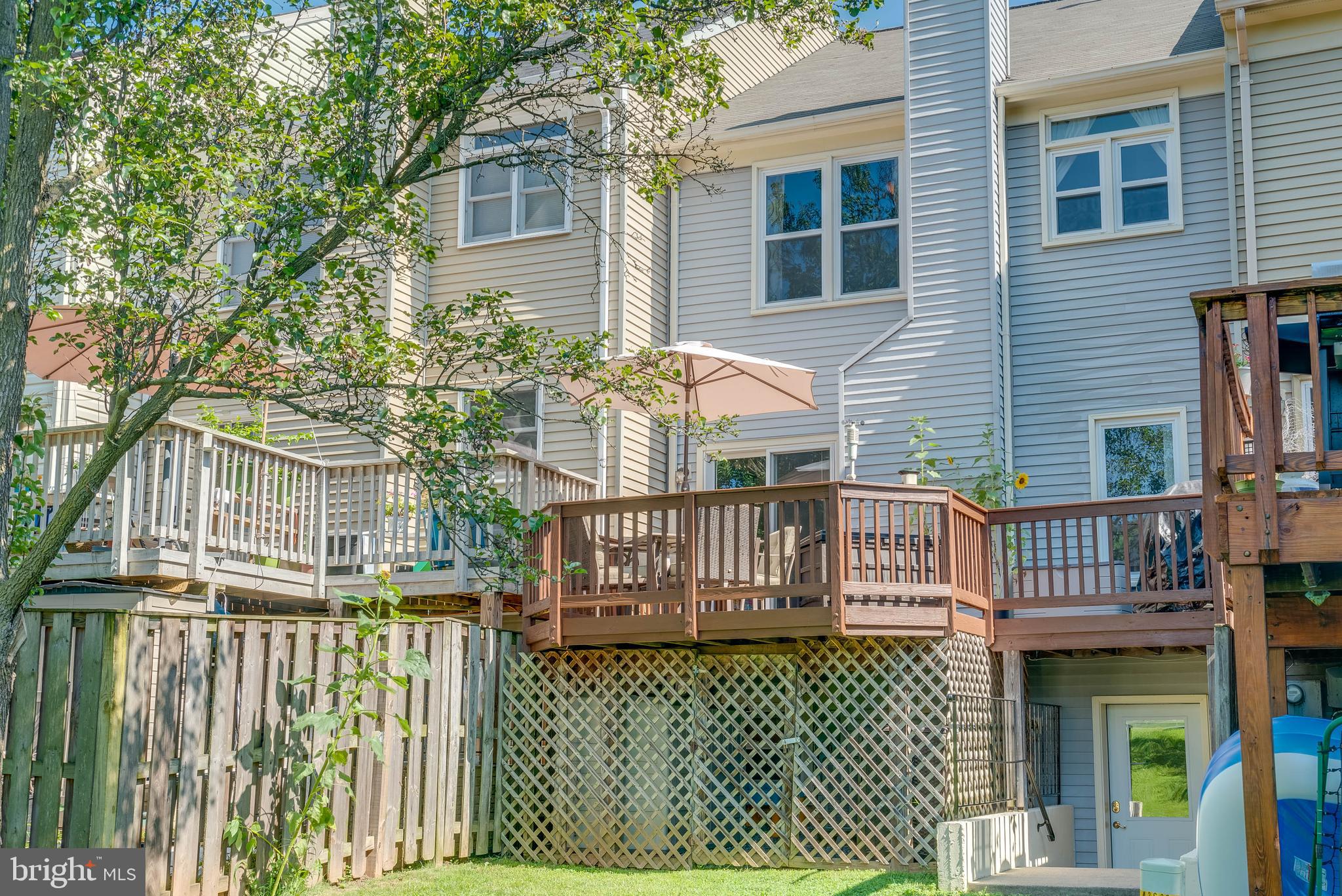 ASHBURN FARM - Residential