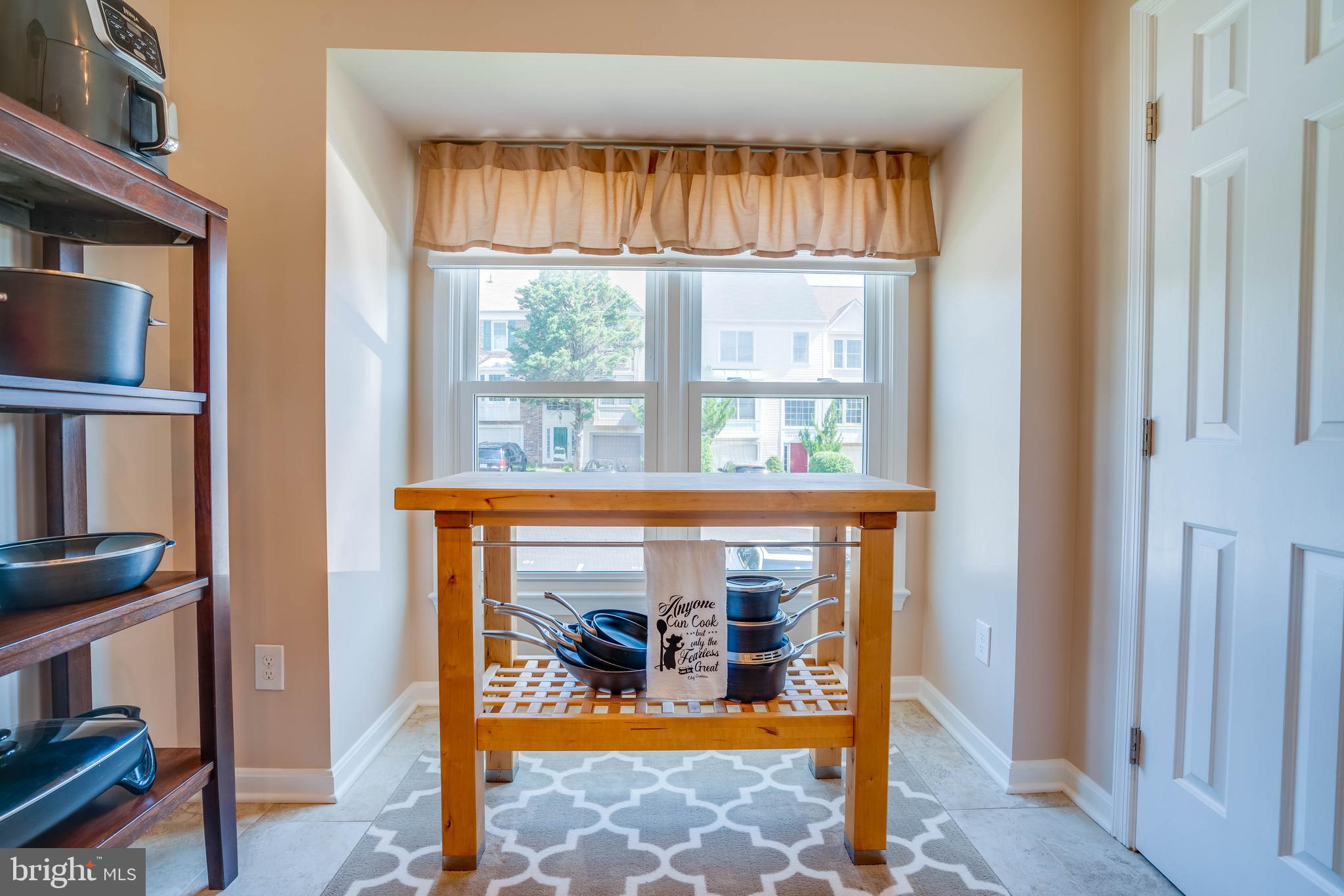 ASHBURN FARM - Residential