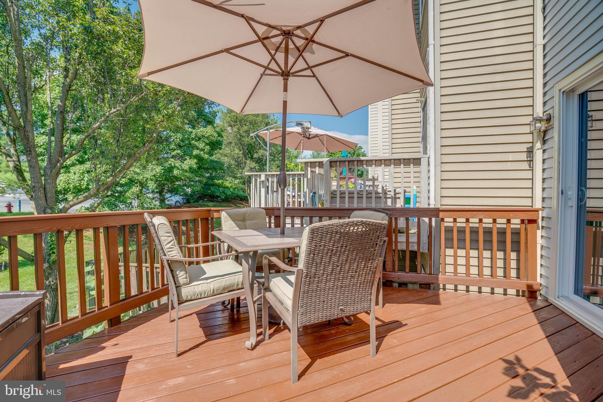 ASHBURN FARM - Residential