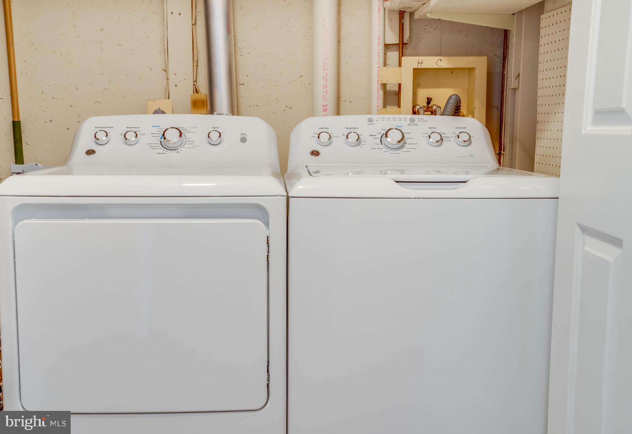 ASHBURN FARM - Residential