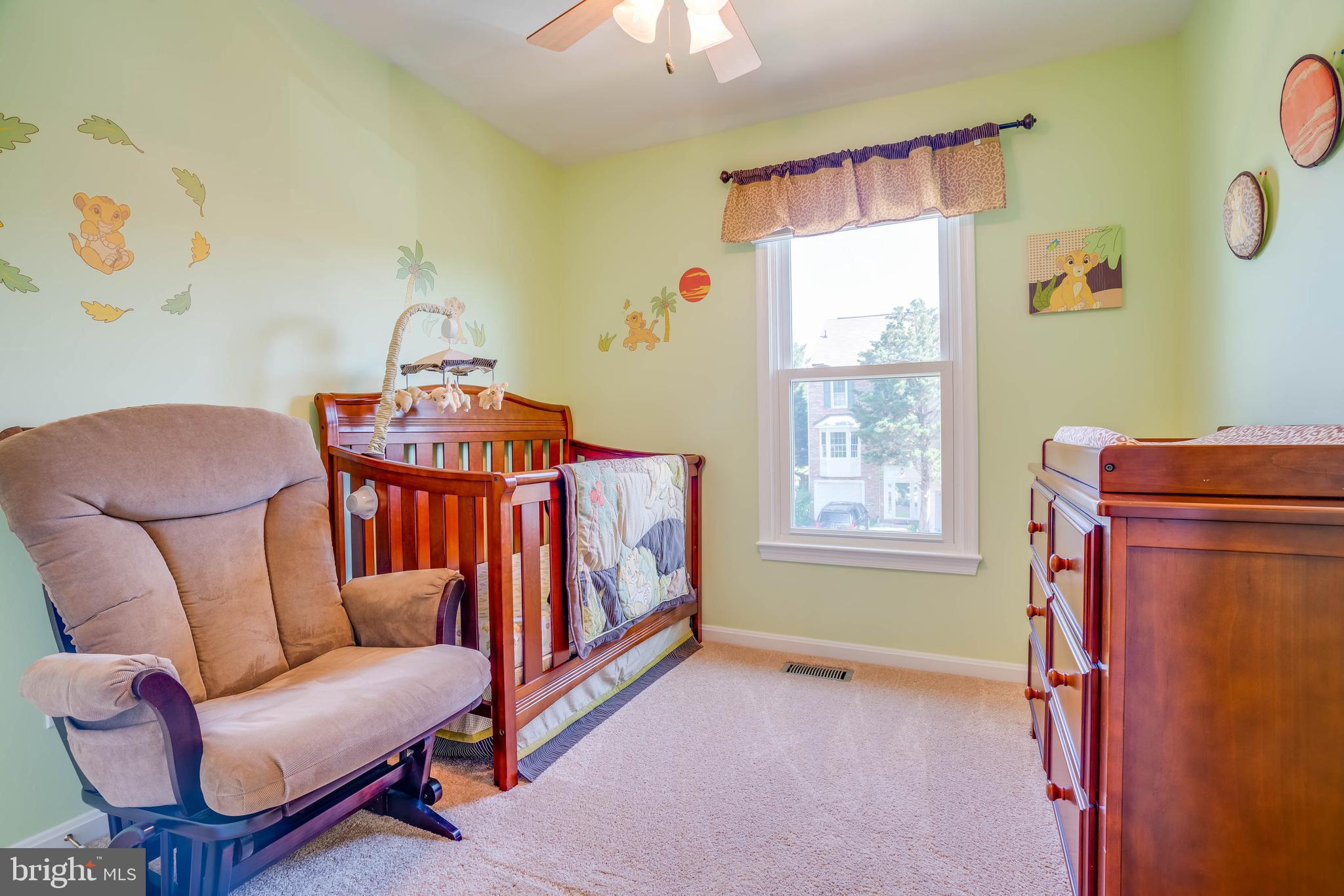 ASHBURN FARM - Residential