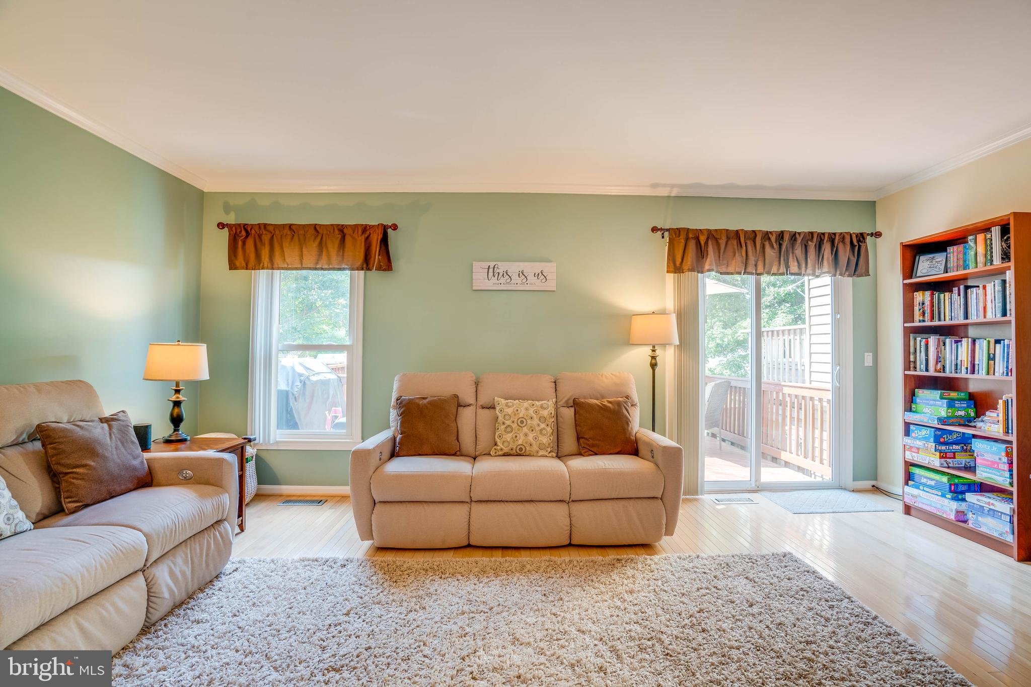 ASHBURN FARM - Residential