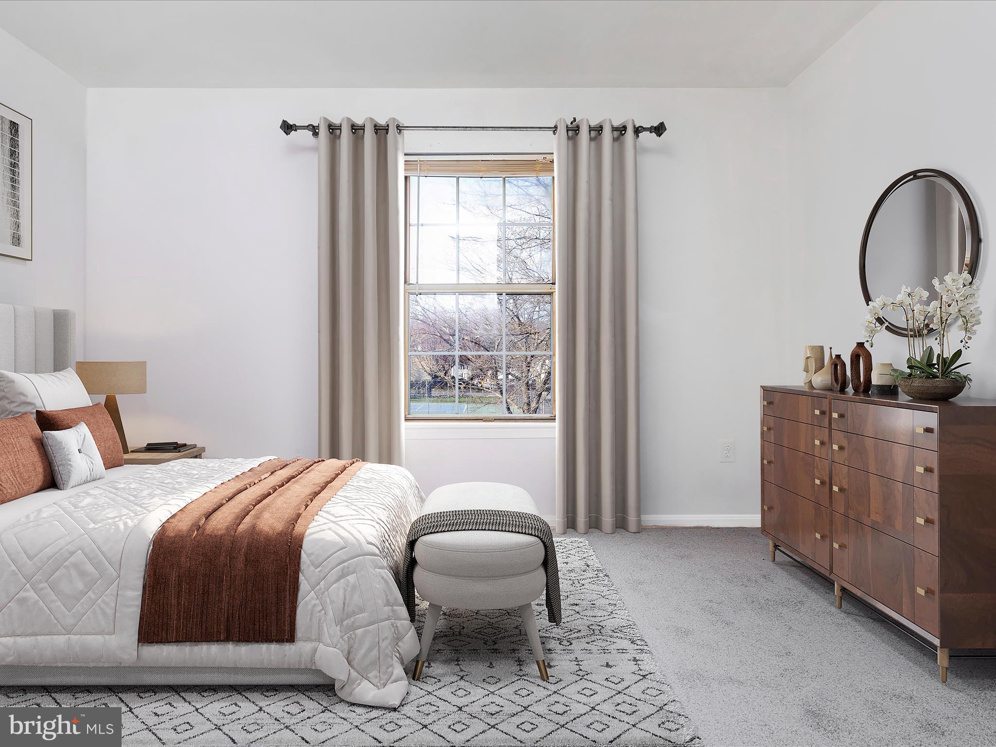 LONDON WOODS - Residential