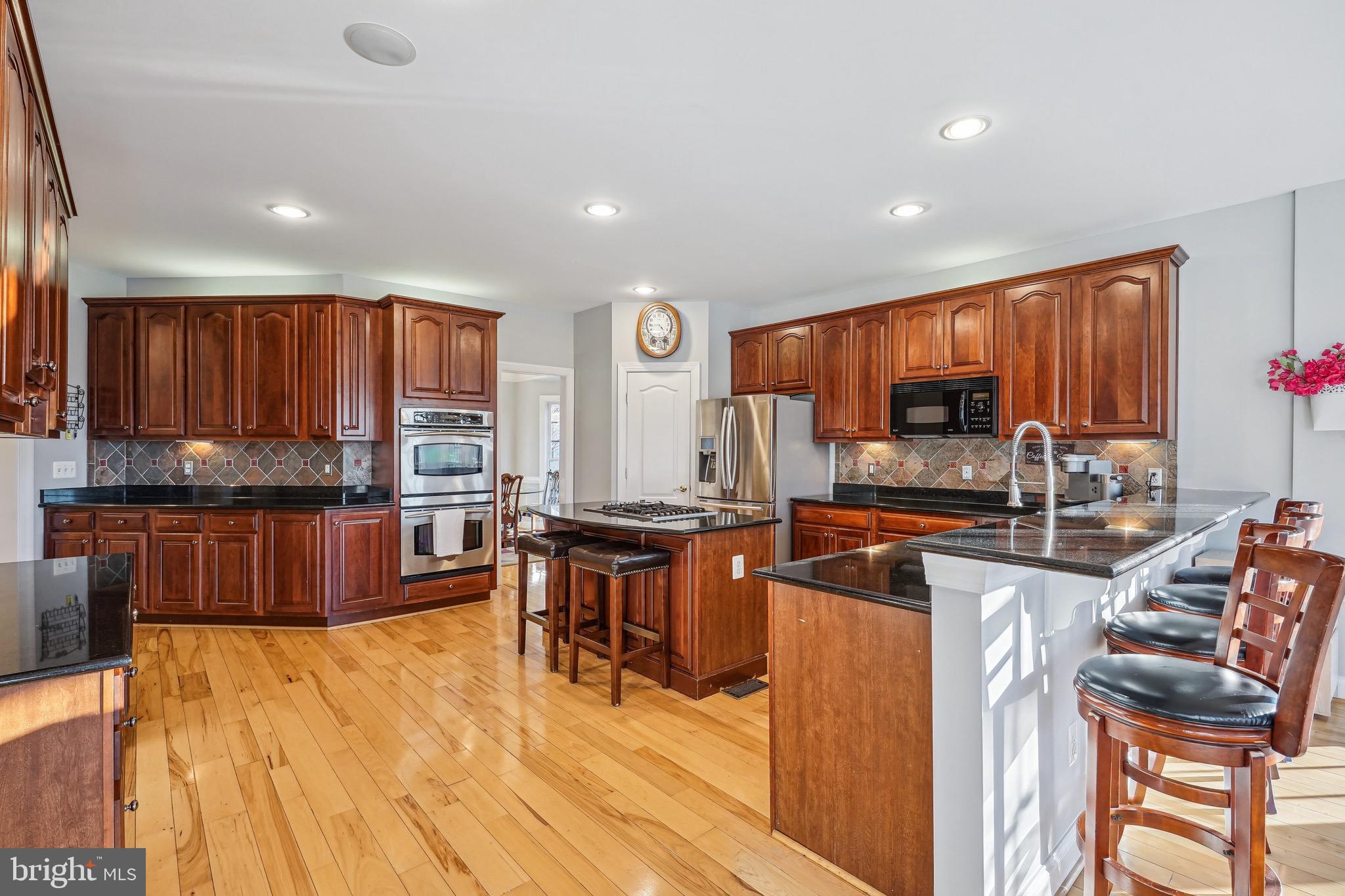 BROADLANDS SOUTH - Residential