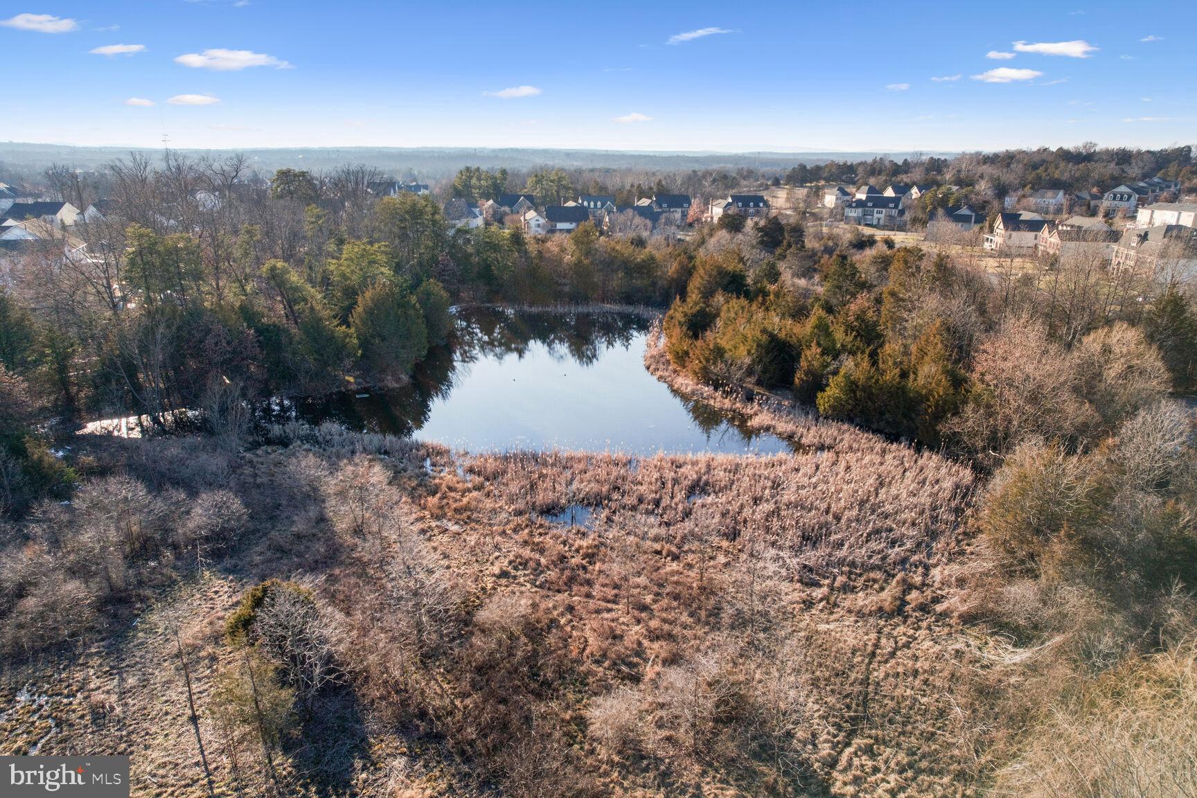 BROADLANDS SOUTH - Residential