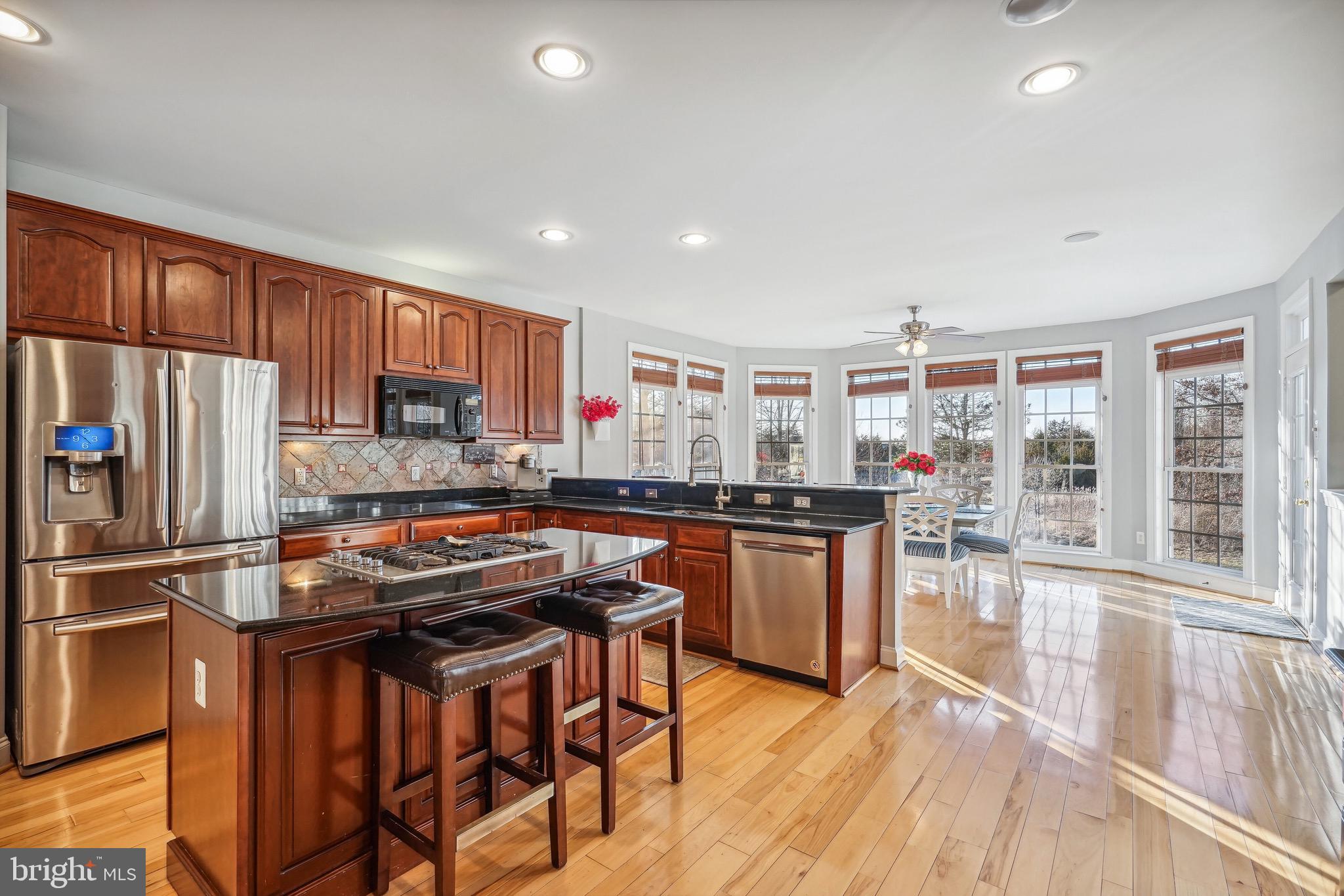 BROADLANDS SOUTH - Residential