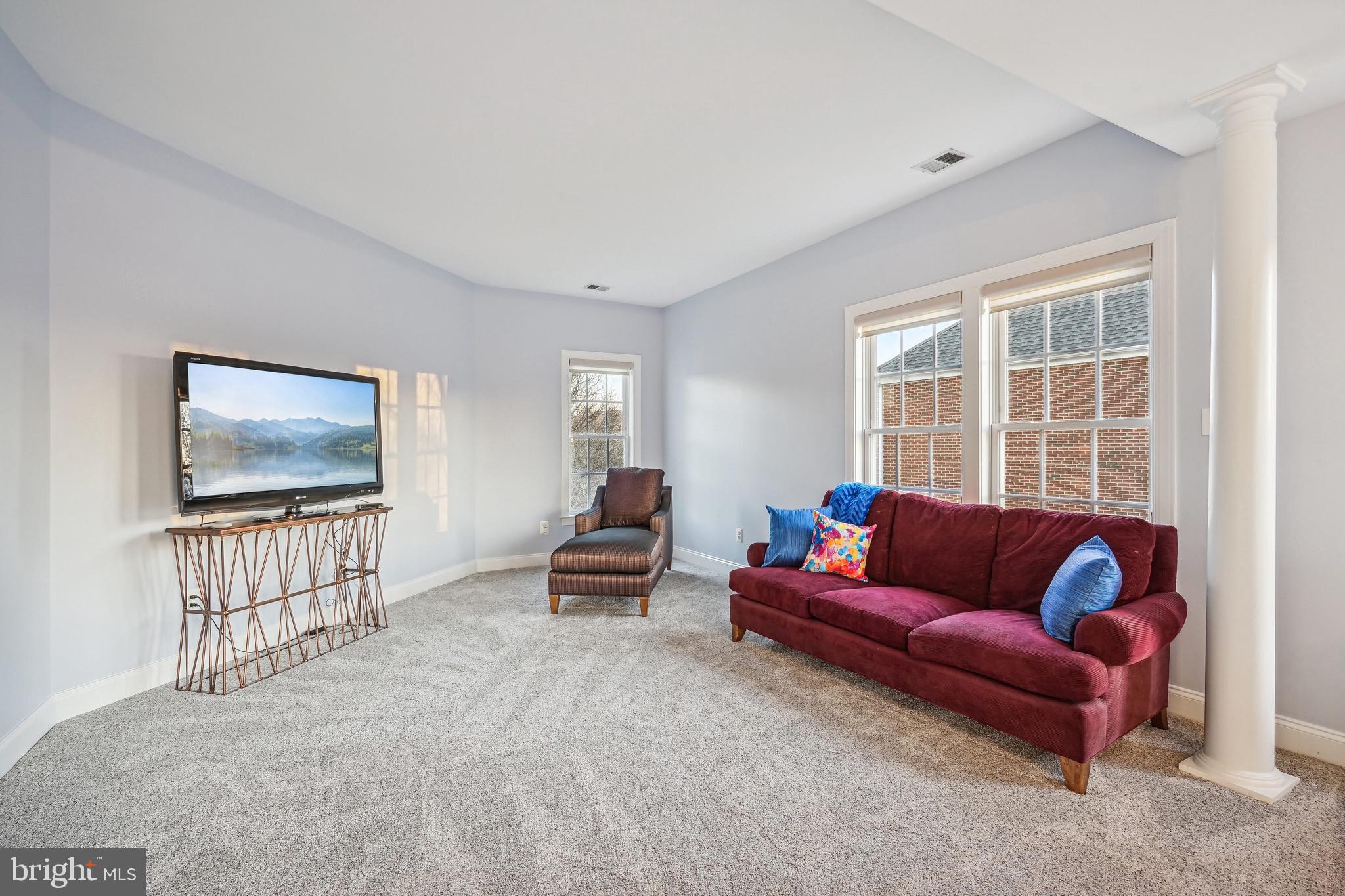 BROADLANDS SOUTH - Residential