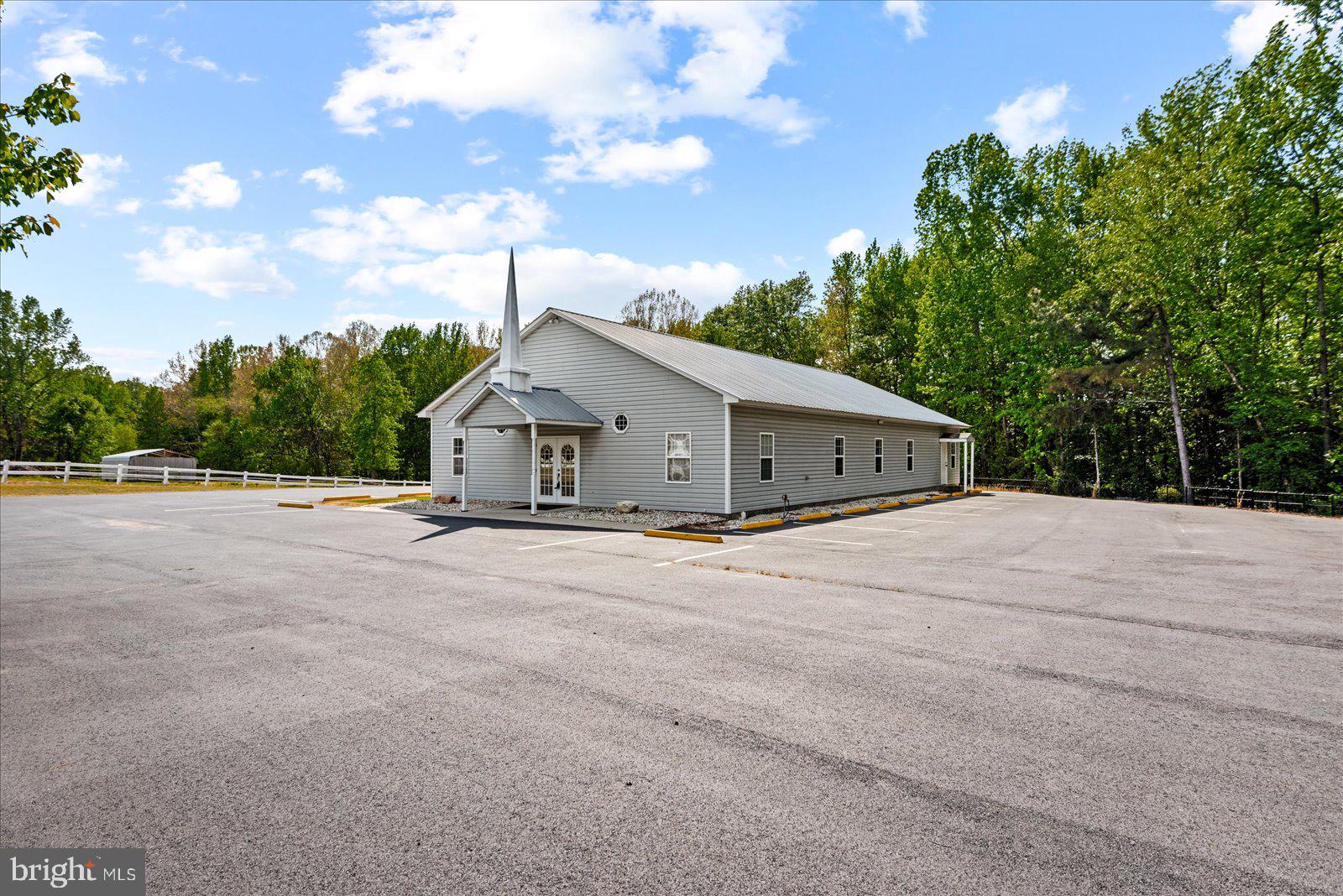 22114 CARTERS GATE ROAD