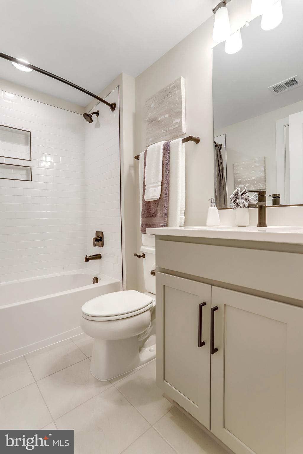 CARLIN SPRINGS - Residential