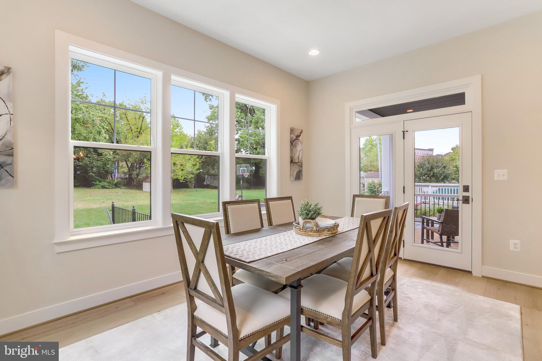 CARLIN SPRINGS - Residential