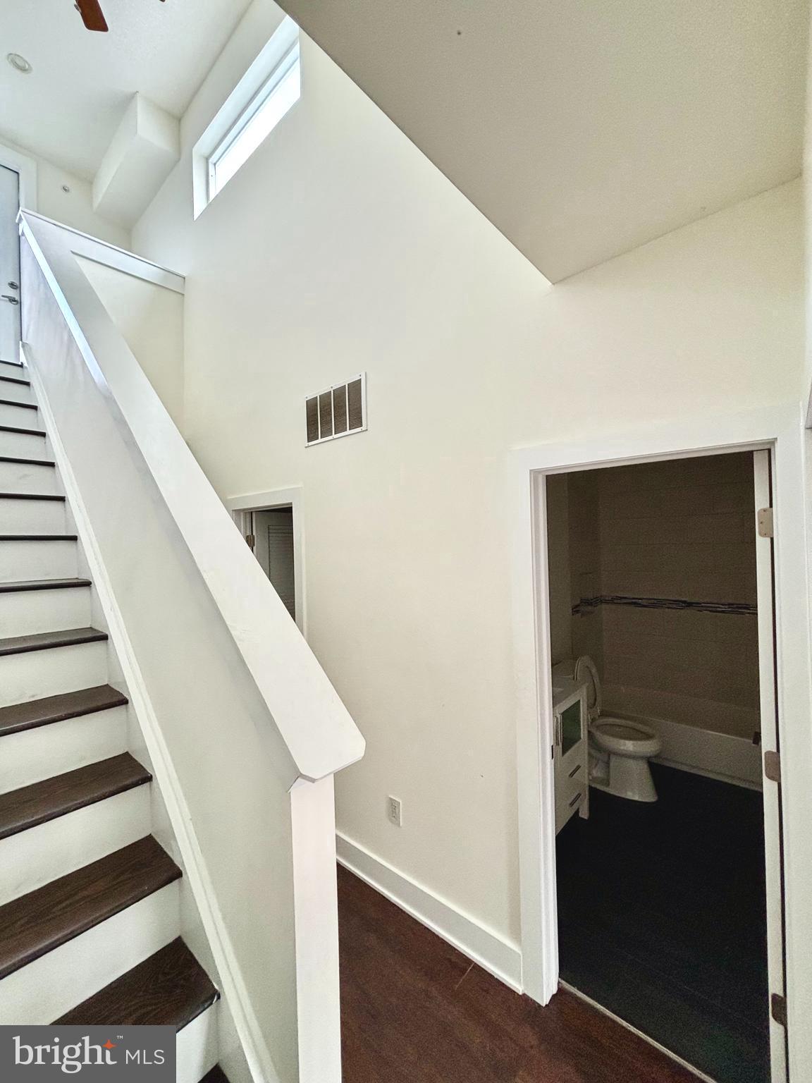 OLDE KENSINGTON - Residential