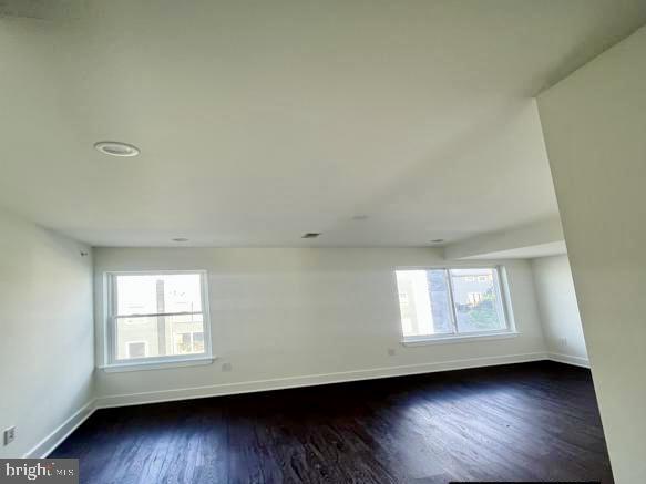 OLDE KENSINGTON - Residential