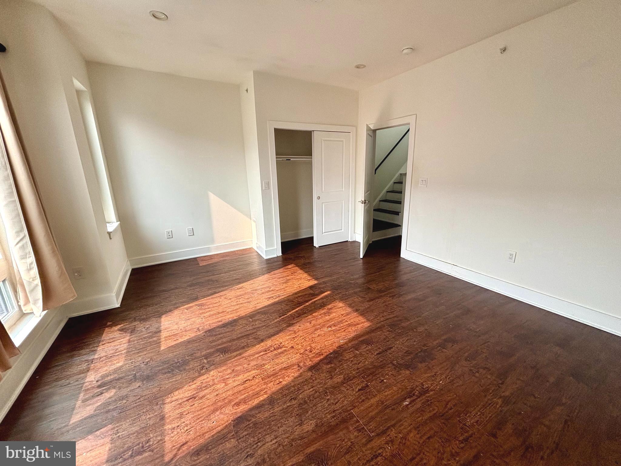 OLDE KENSINGTON - Residential