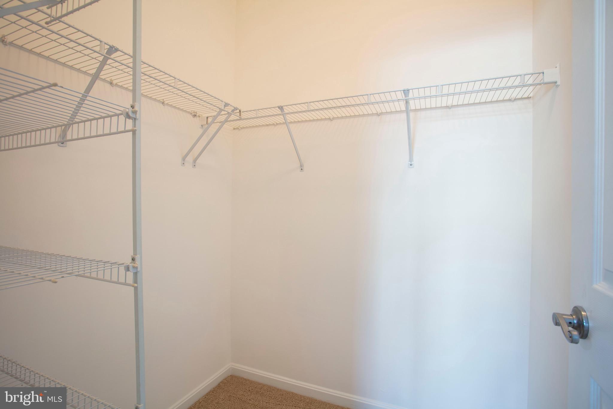 THE COMMONS ON WILLIAM SQUARE - Residential