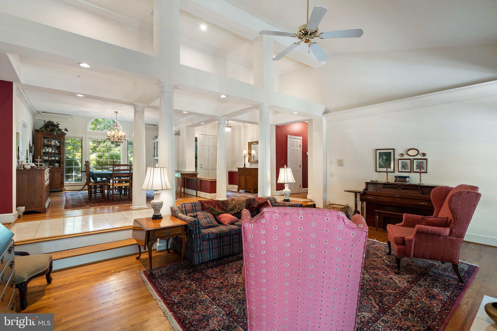 RILLHURST ESTATES - Residential