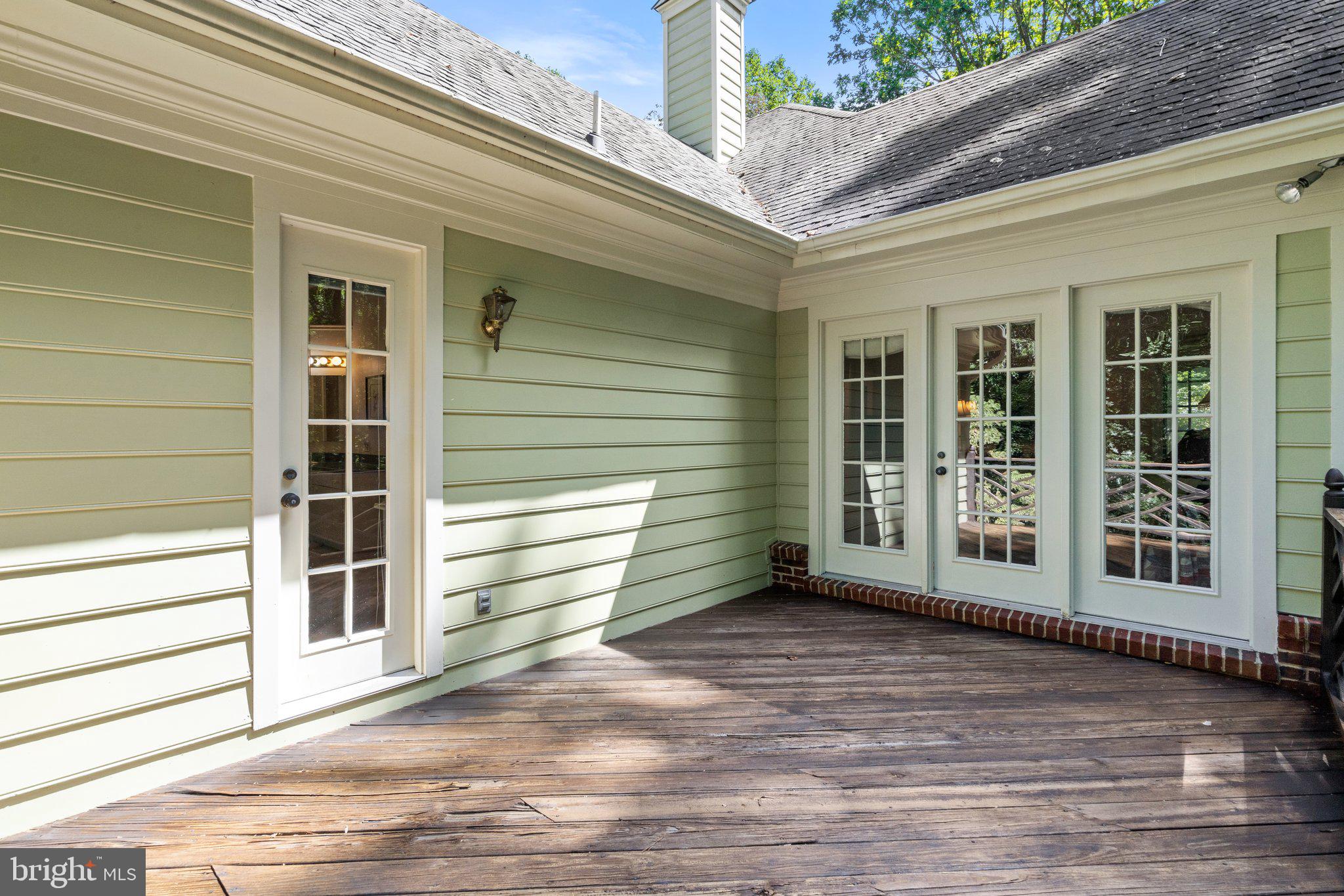 RILLHURST ESTATES - Residential