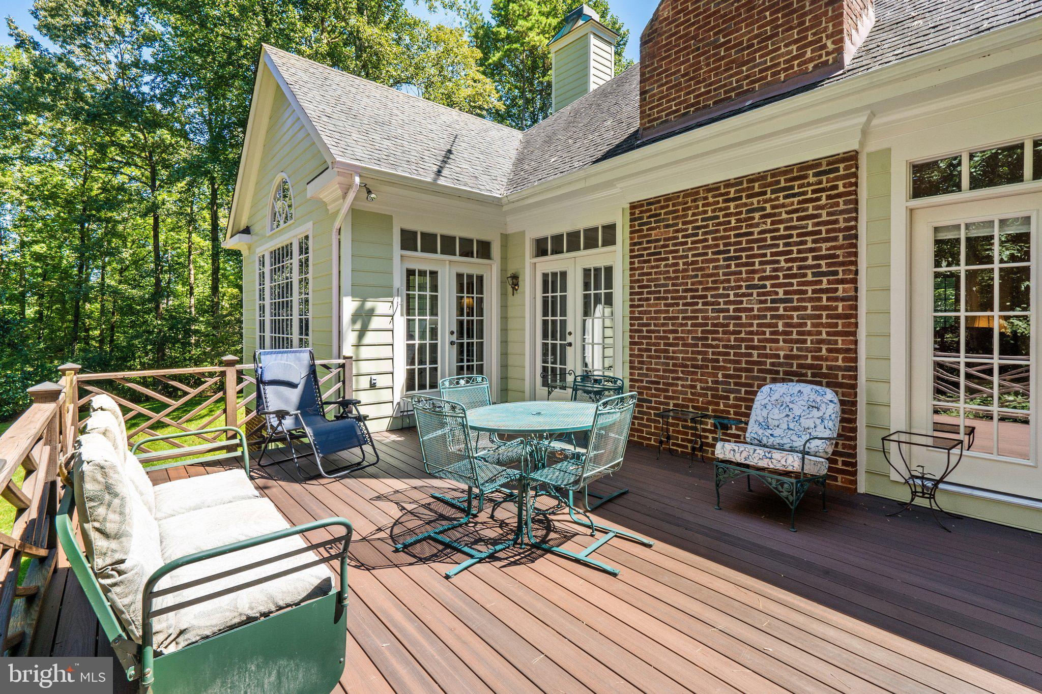 RILLHURST ESTATES - Residential