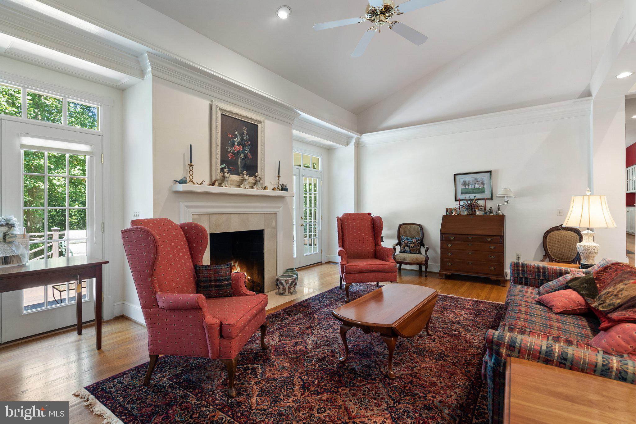 RILLHURST ESTATES - Residential