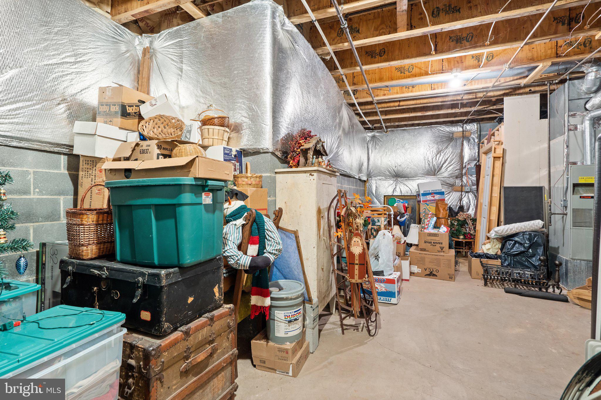 RILLHURST ESTATES - Residential