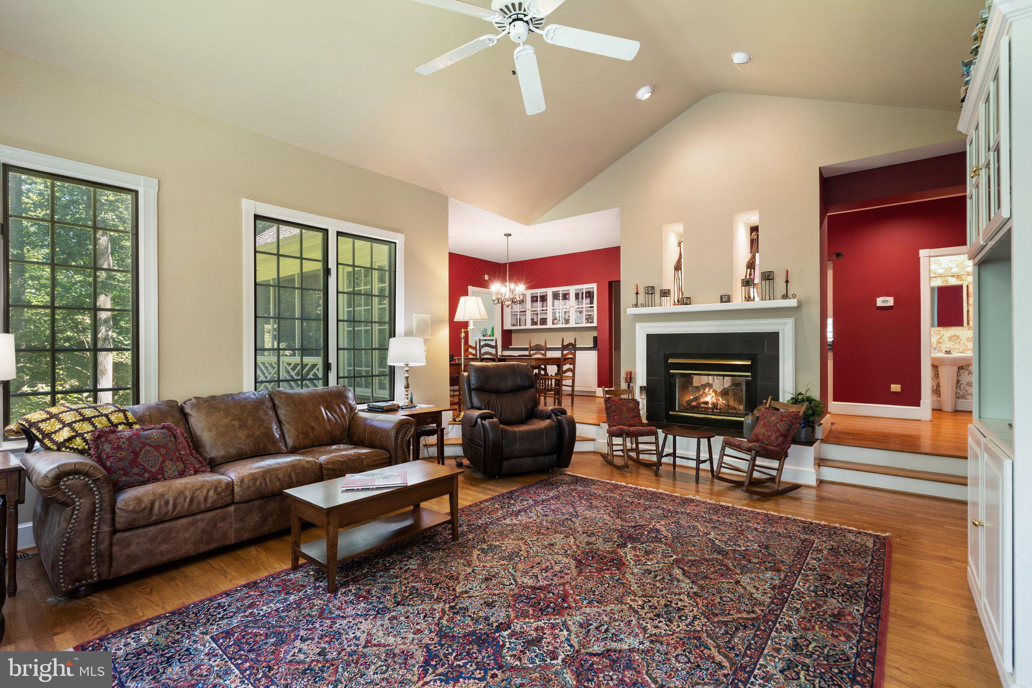 RILLHURST ESTATES - Residential