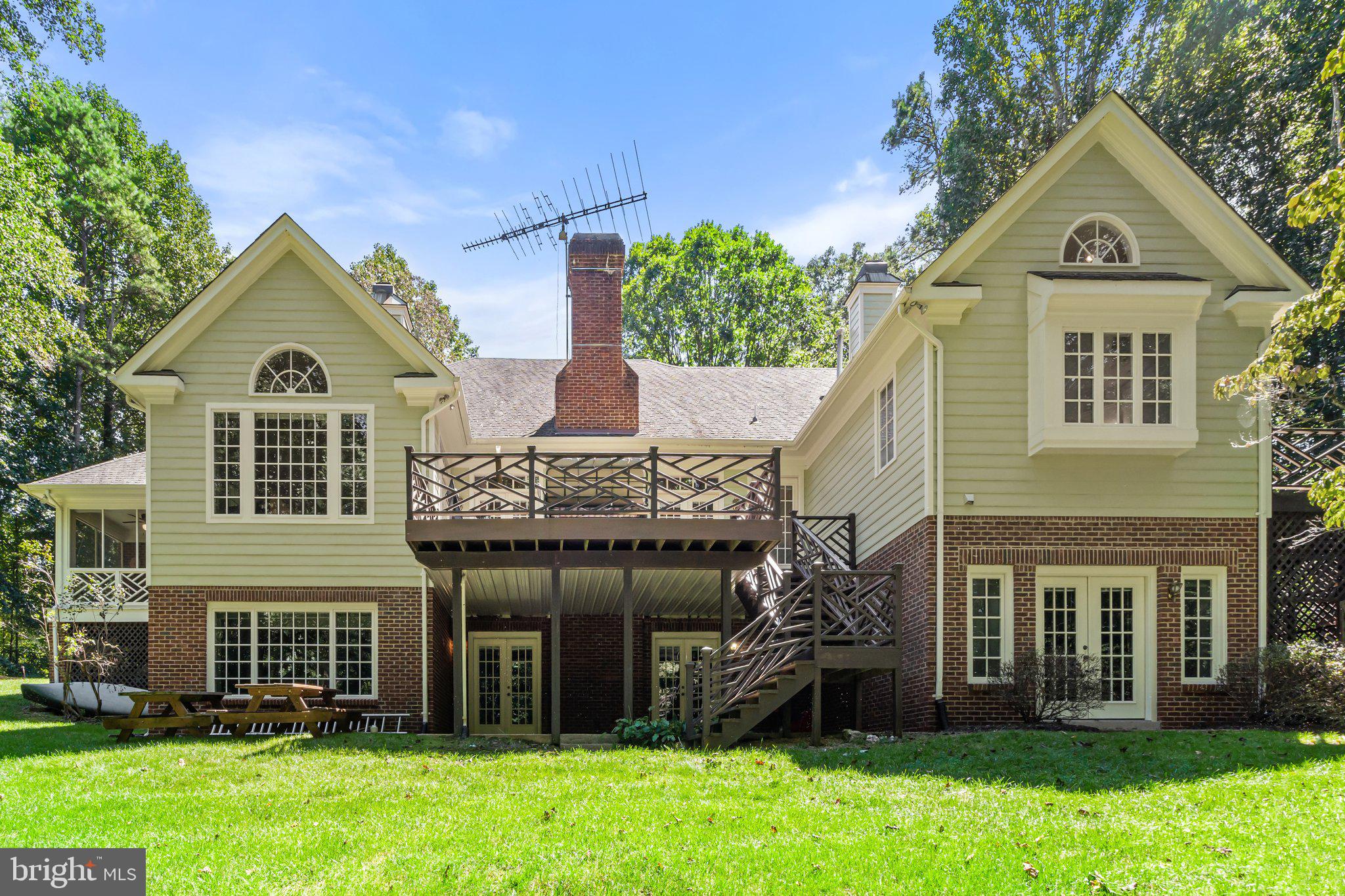 RILLHURST ESTATES - Residential