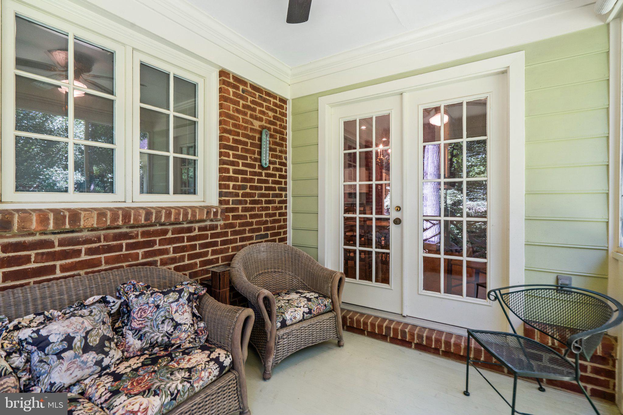 RILLHURST ESTATES - Residential