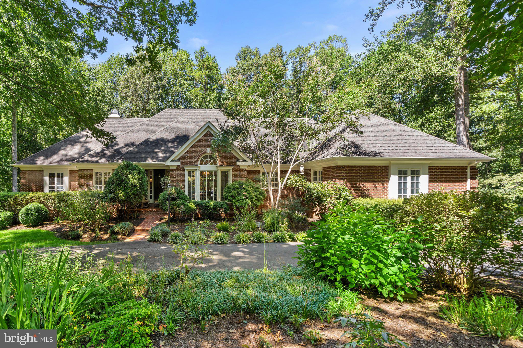 RILLHURST ESTATES - Residential