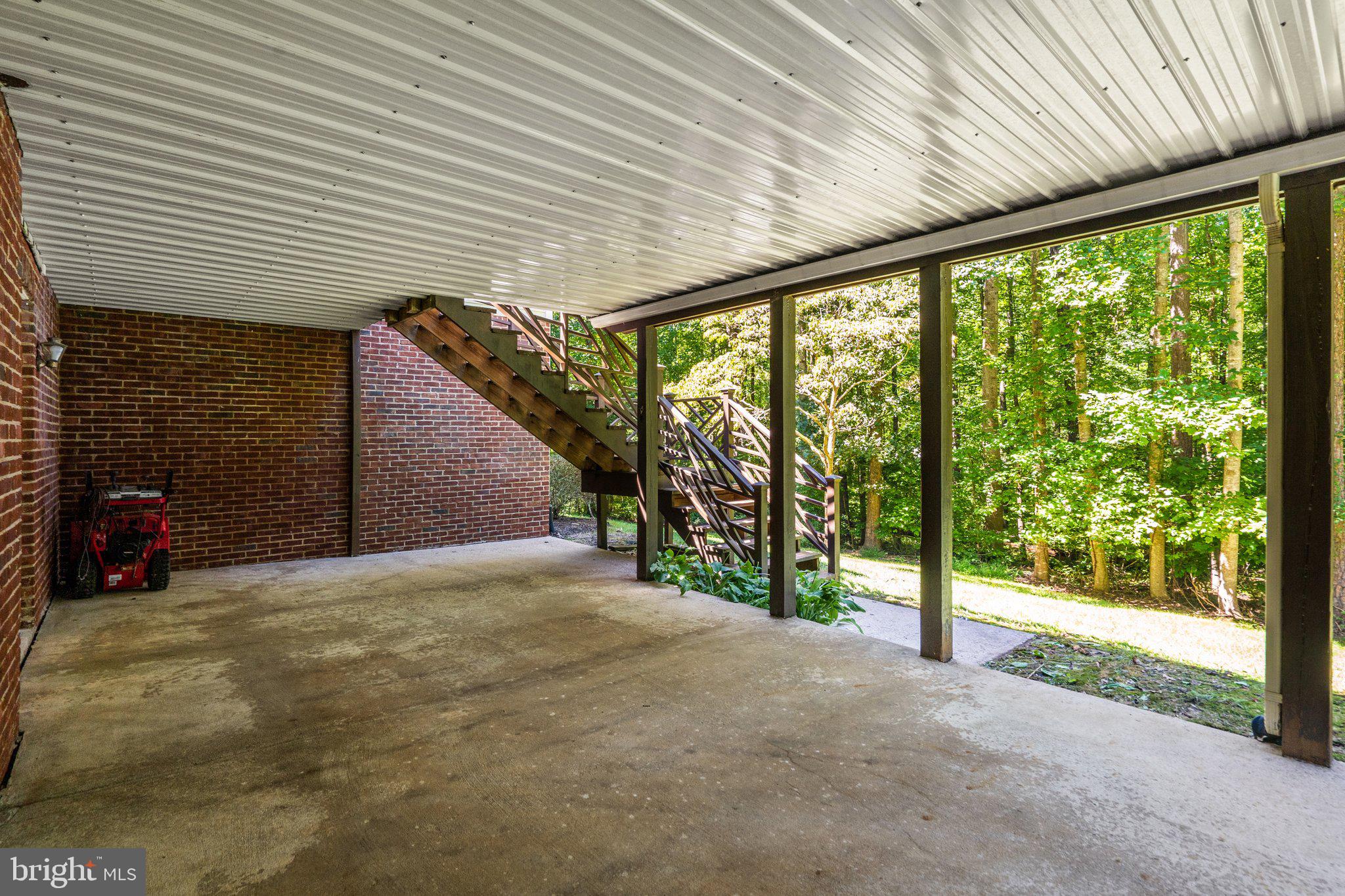 RILLHURST ESTATES - Residential